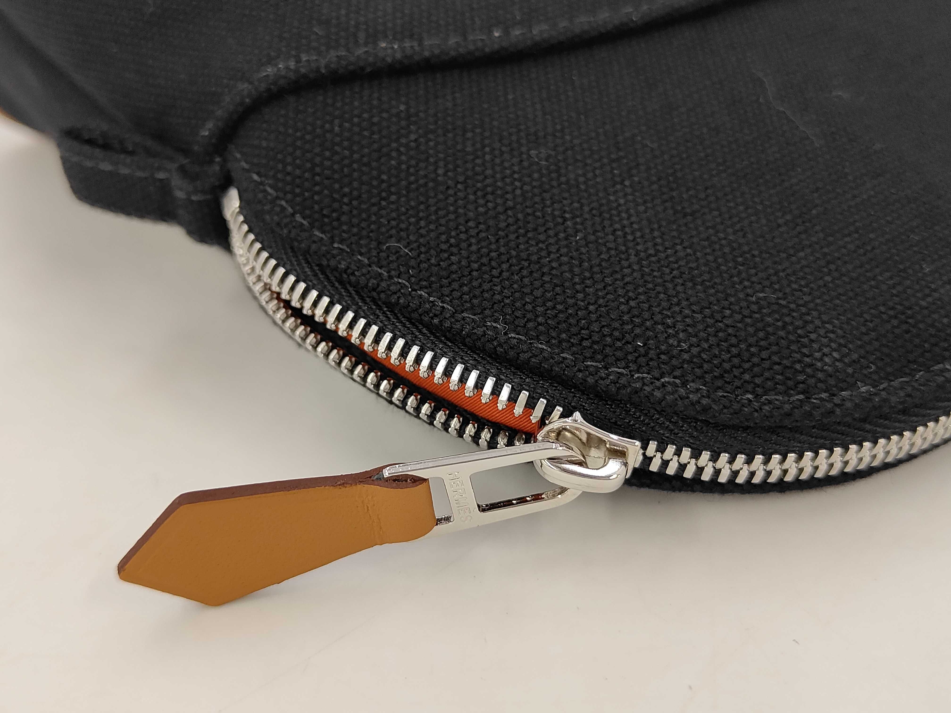 Bolide MM Pouch, Black — view 5