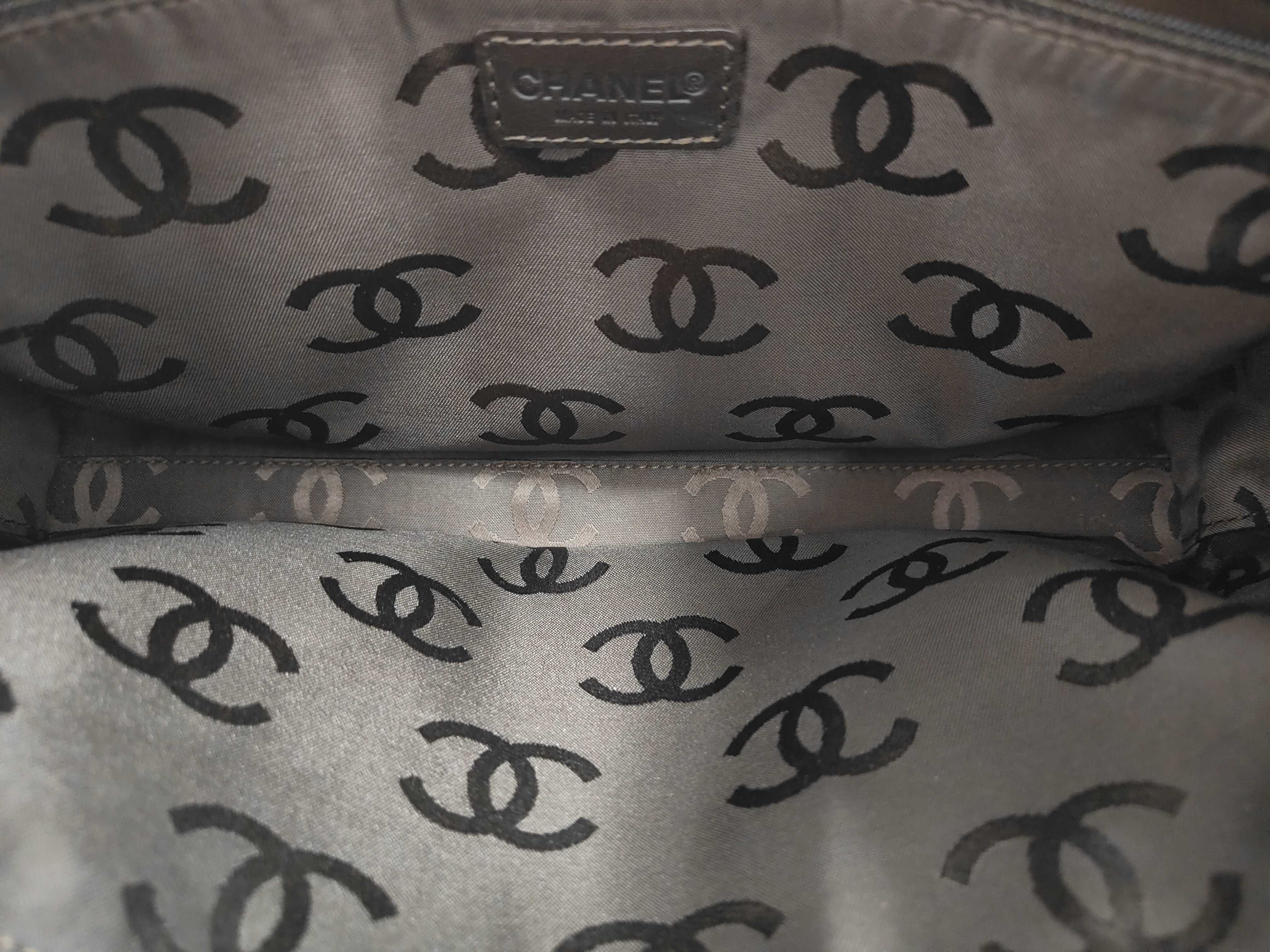 Wild Stitch Handbag (with seal) — view 10