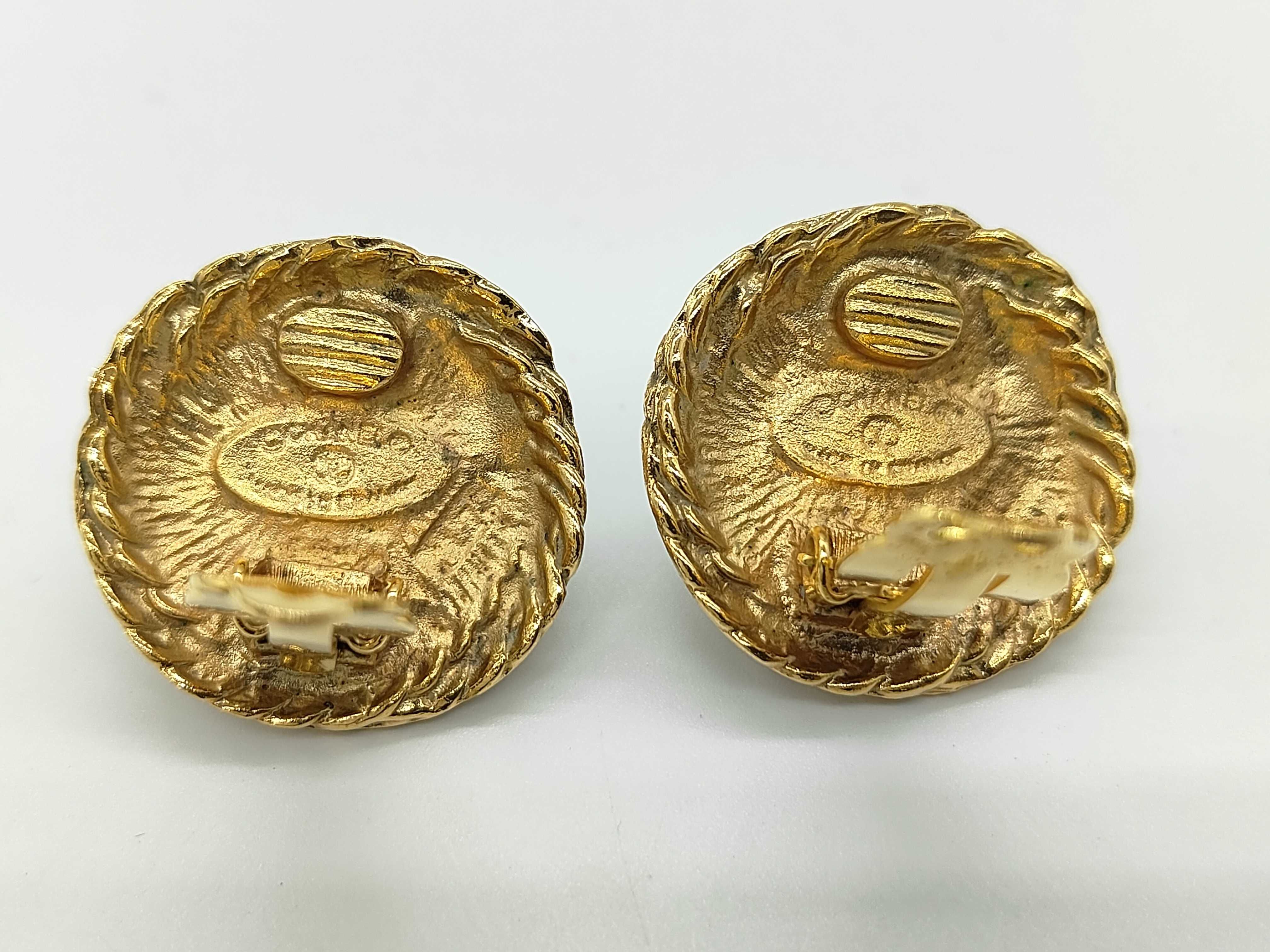 earrings with box, gold rope style with pearls. — view 2