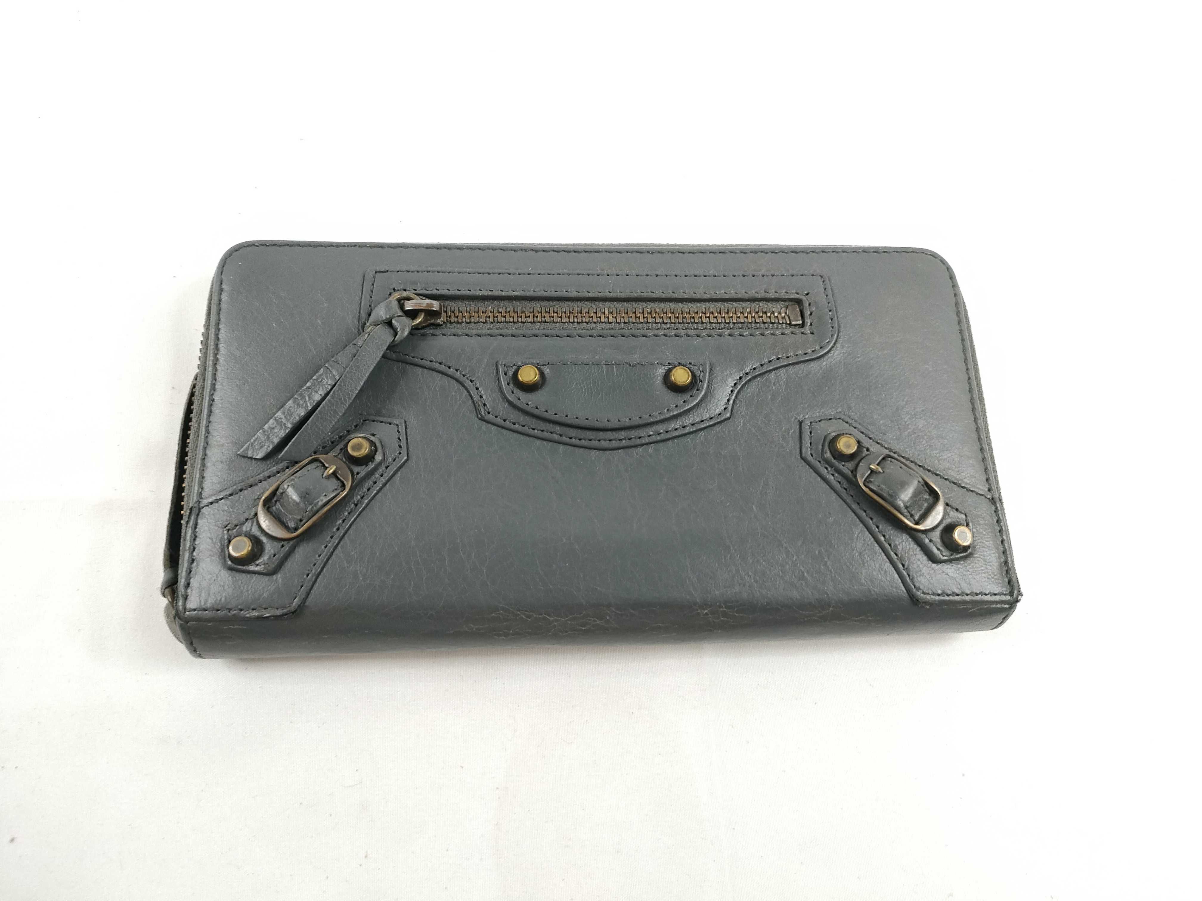 Leather Round Long Wallet Serial Number Wallet