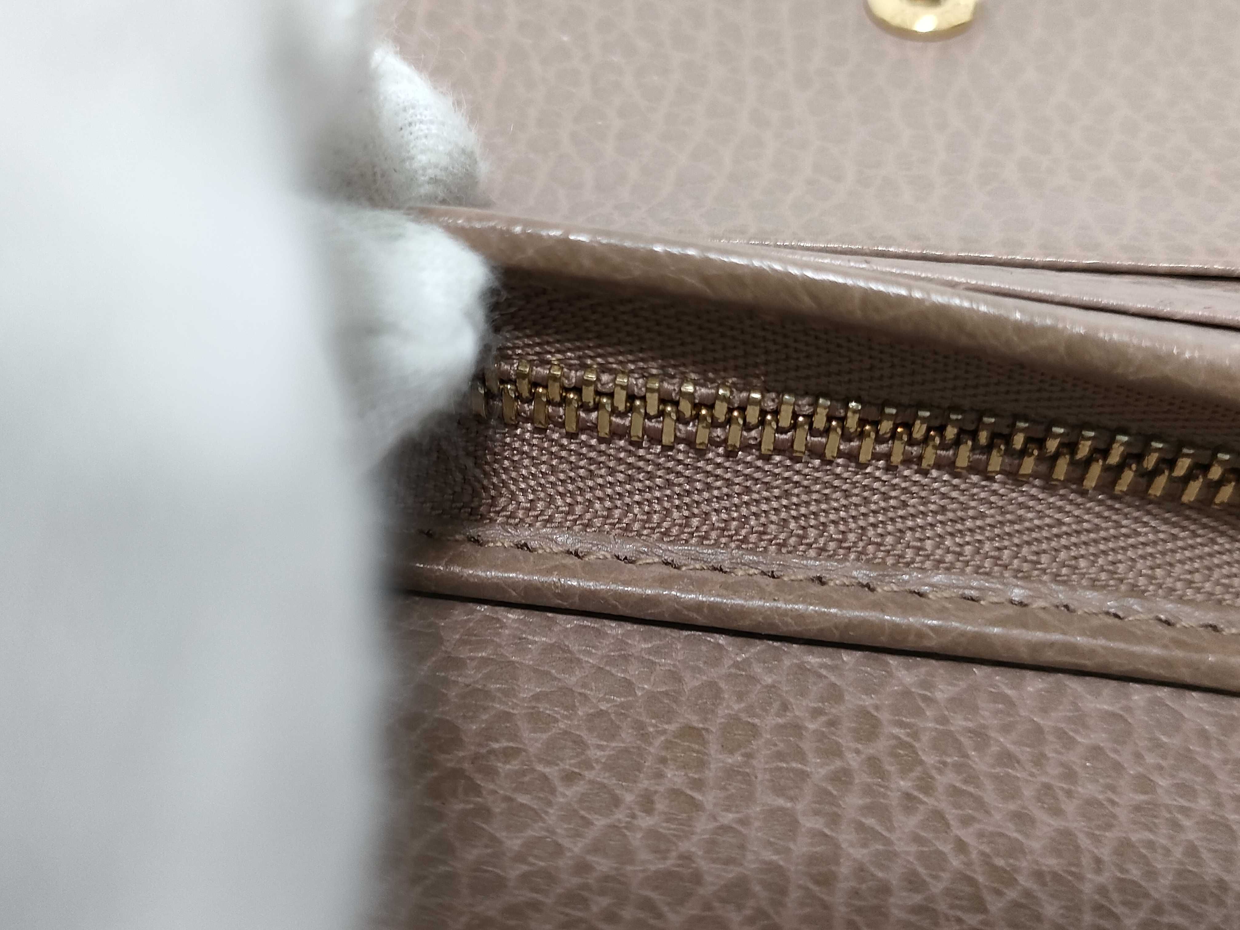 GG Supreme bi-fold wallet, GG Supreme Marmont wallet — view 9