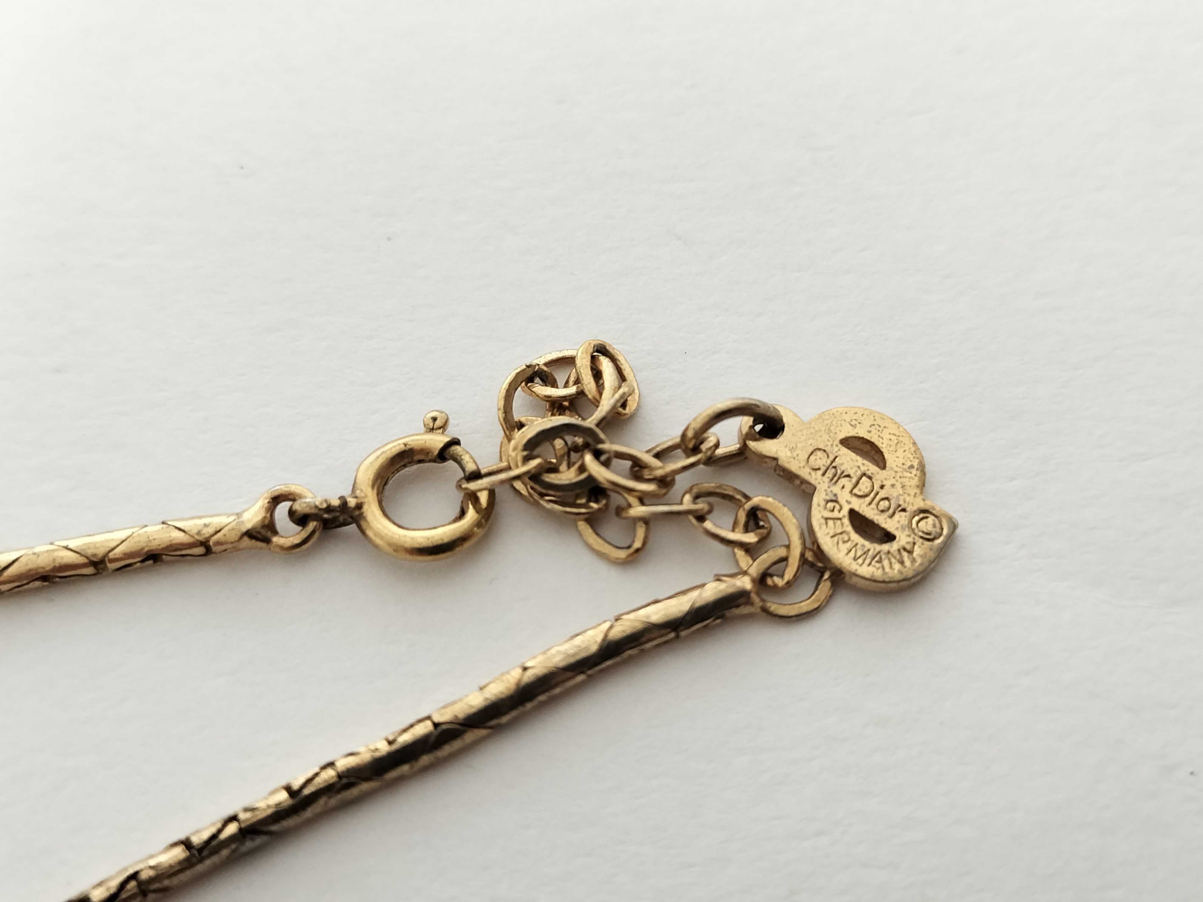 necklace — view 5