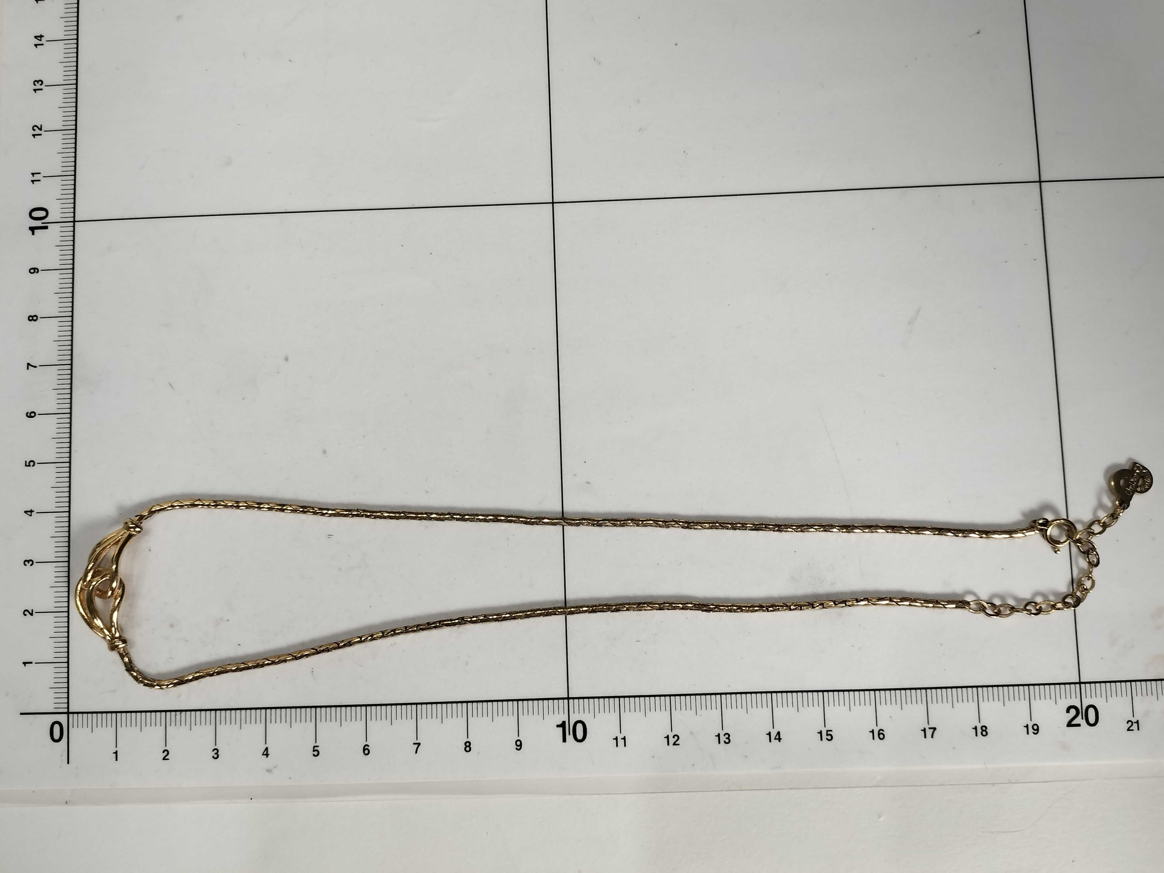 necklace — view 9