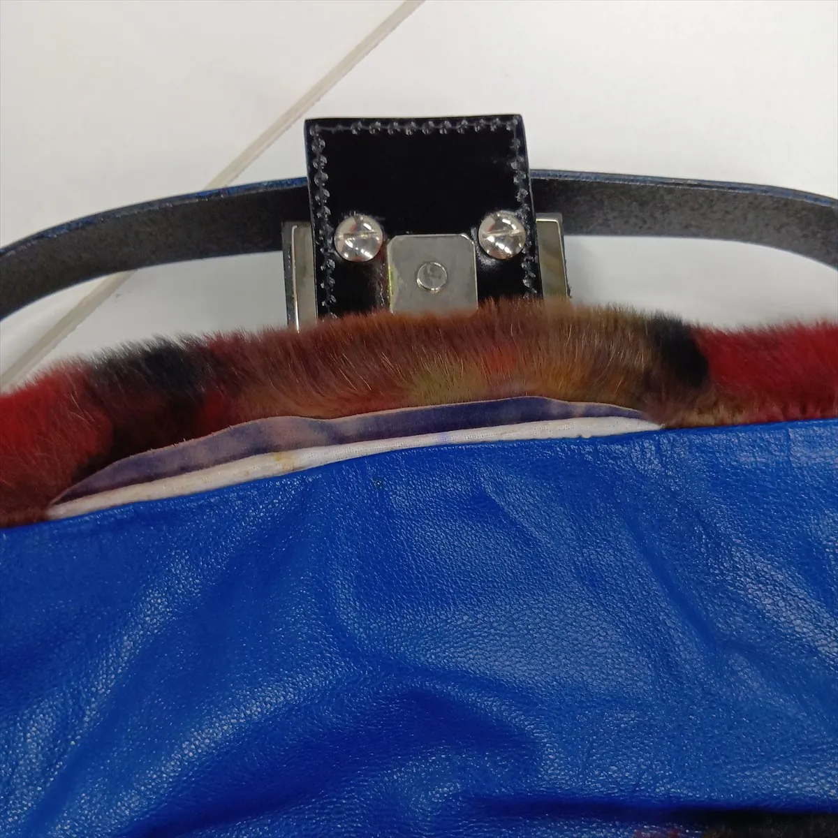 Mamma Bucket 26424 Fur x Leather Shoulder Bag, Multicolor — view 15