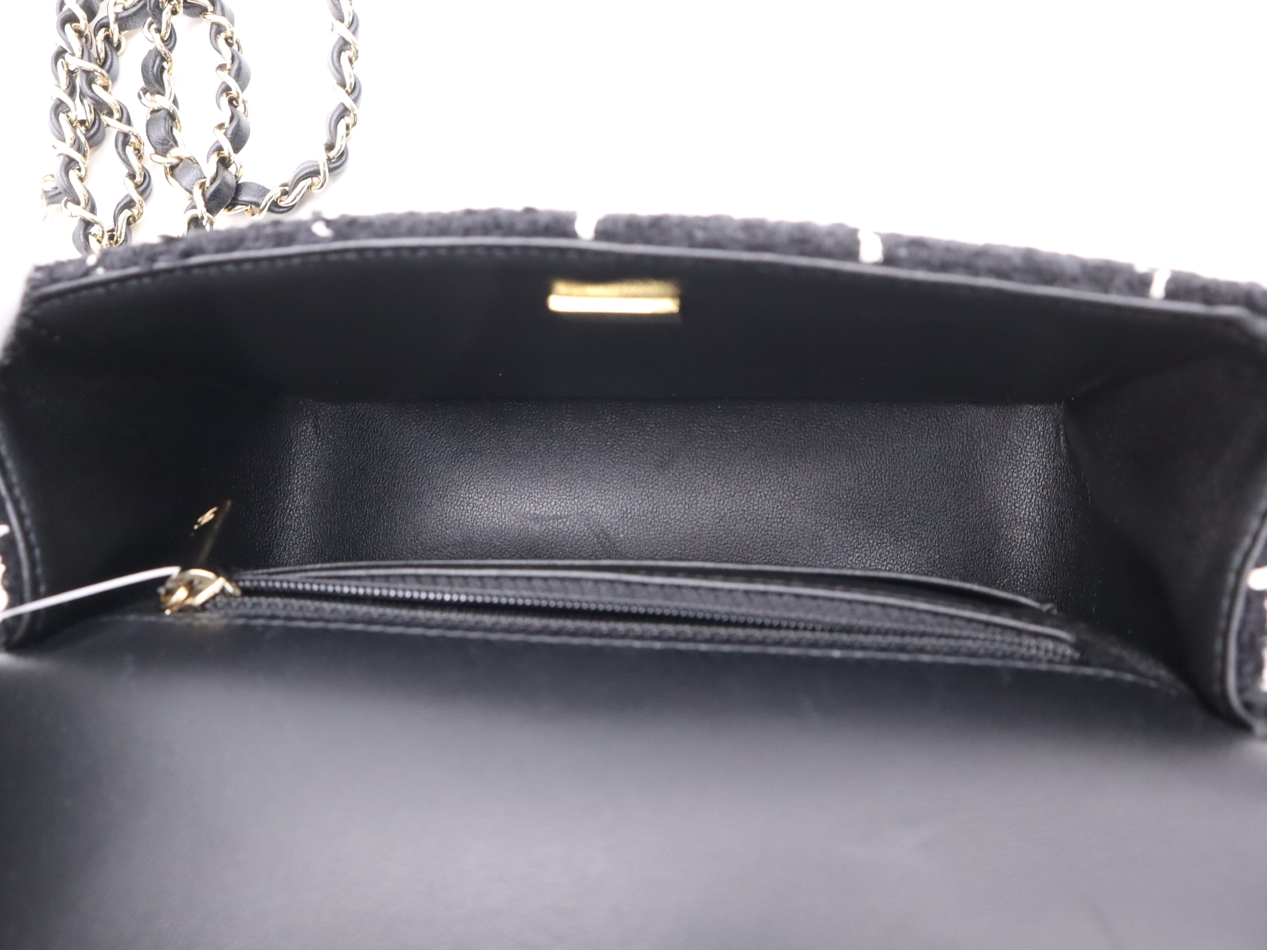 AS4388 Tweed Small Flap Bag Camellia Black (Includes 2 dust bags and box) Shoulder Bag — view 10