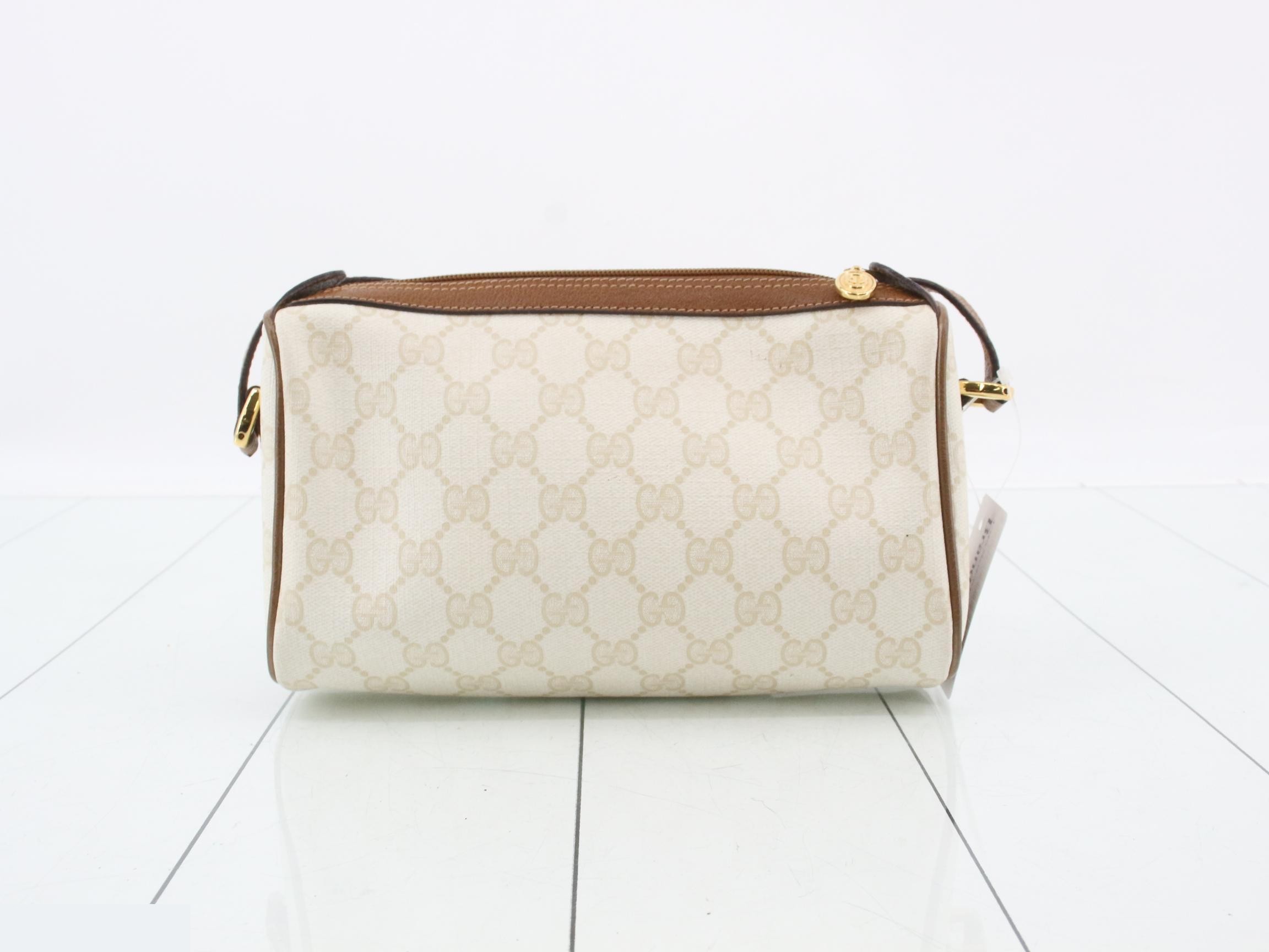 GG Supreme Shoulder Bag, White — view 2