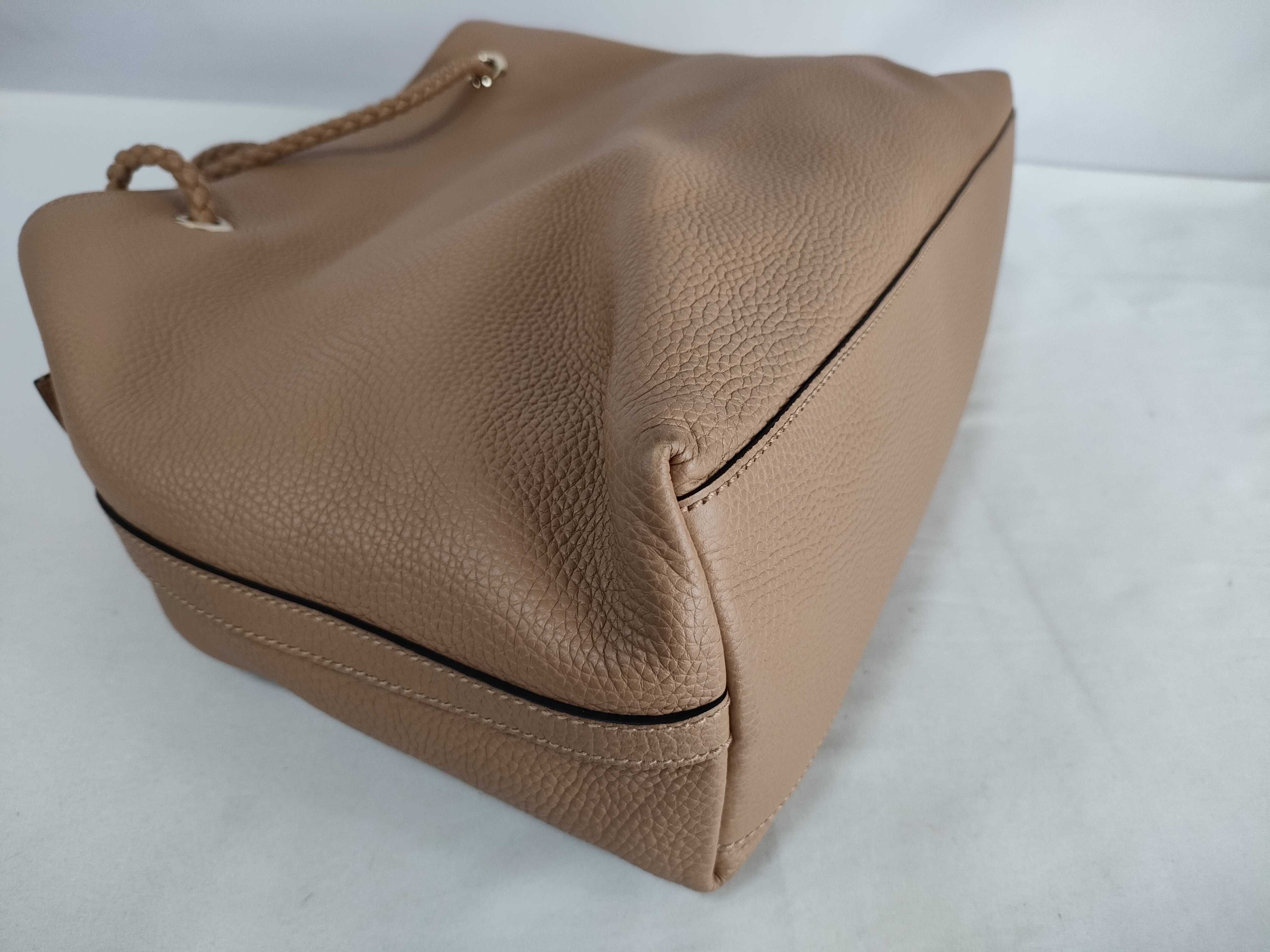 Logo Tote Bag, Beige, Outlet Item — view 7