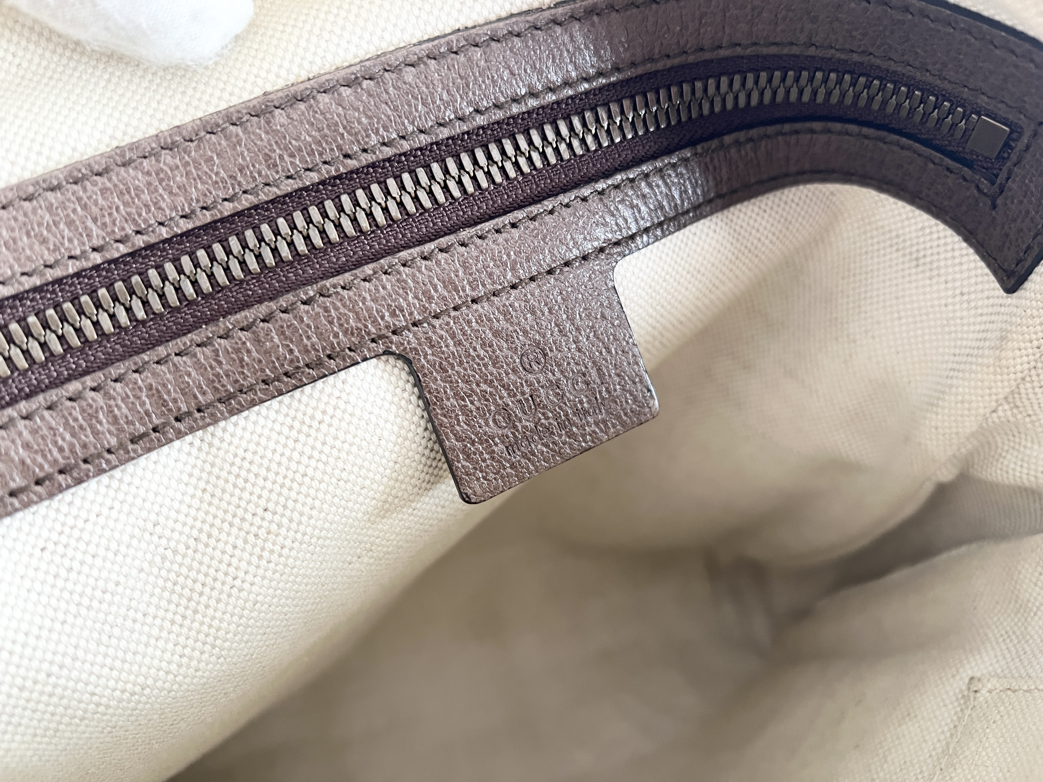 Ophidia Sherry Line GG Supreme Leather Shoulder Bag, One-Choice Messenger Shoulder Bag — view 6