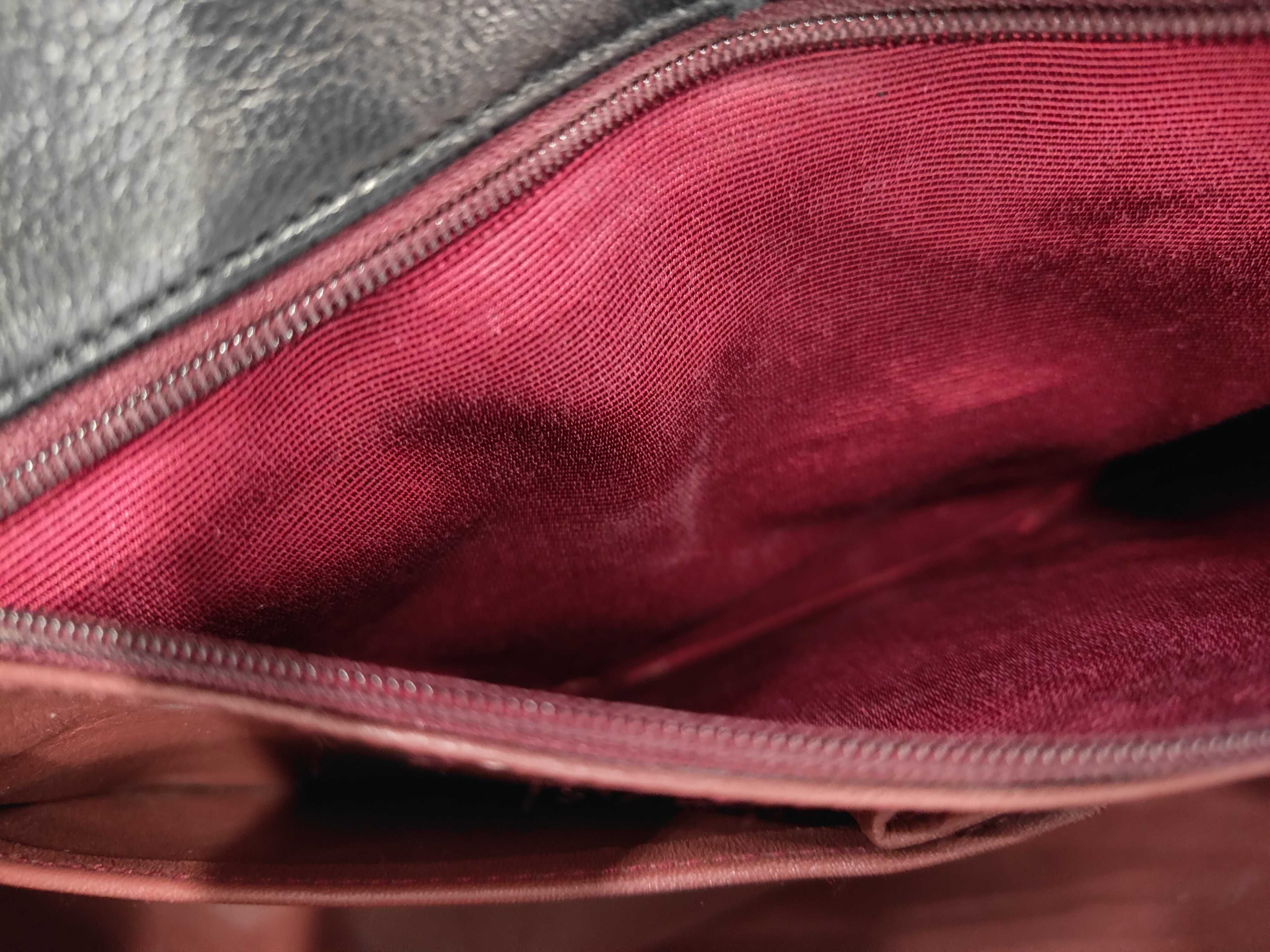 Chain Shoulder Bag — view 8