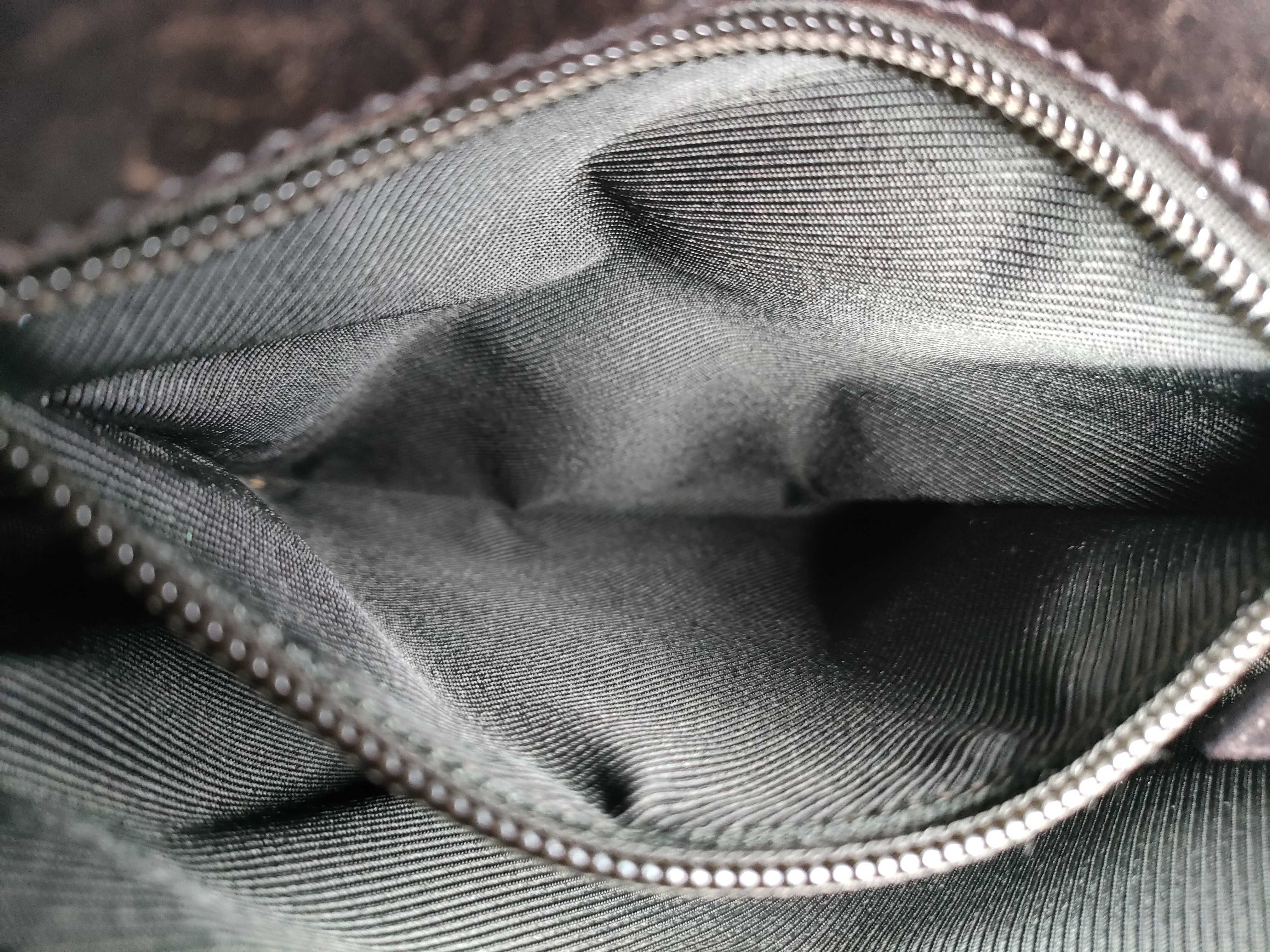 GG Canvas 92646 Shoulder Bag — view 12