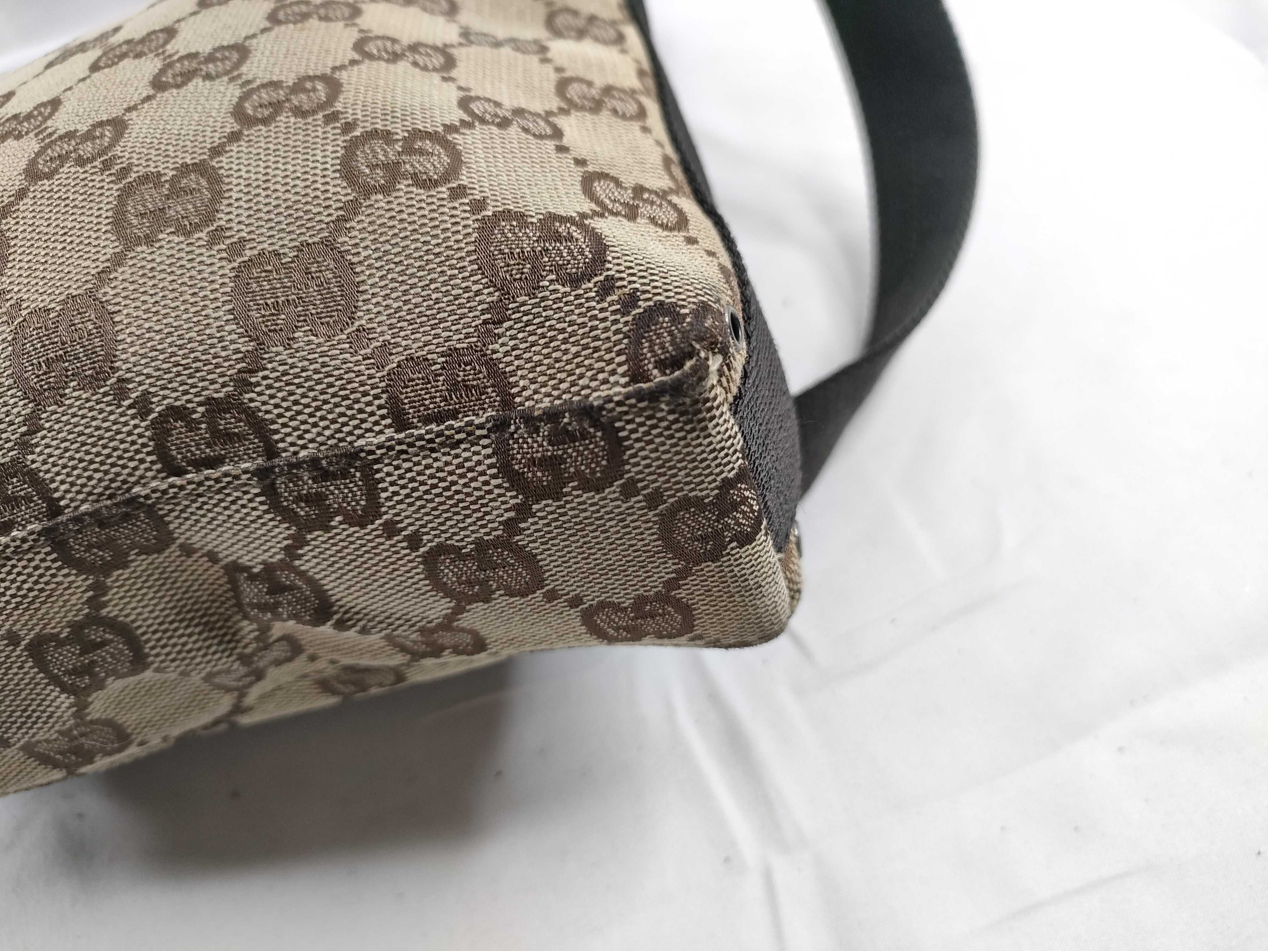 GG Canvas 92646 Shoulder Bag — view 5