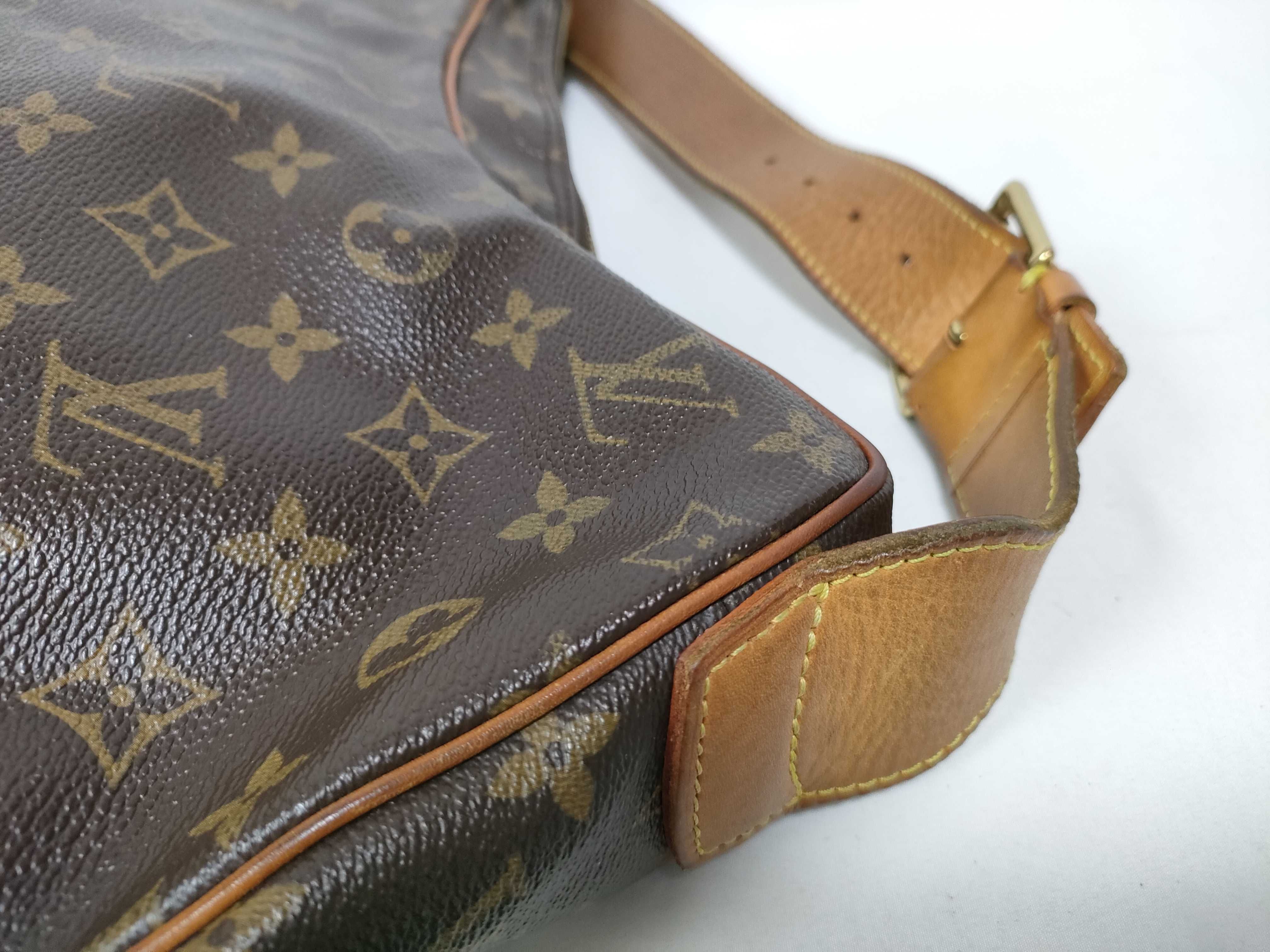 Monogram FR- Monogram Croissant GM M51511 Bag Shoulder Bag — view 7