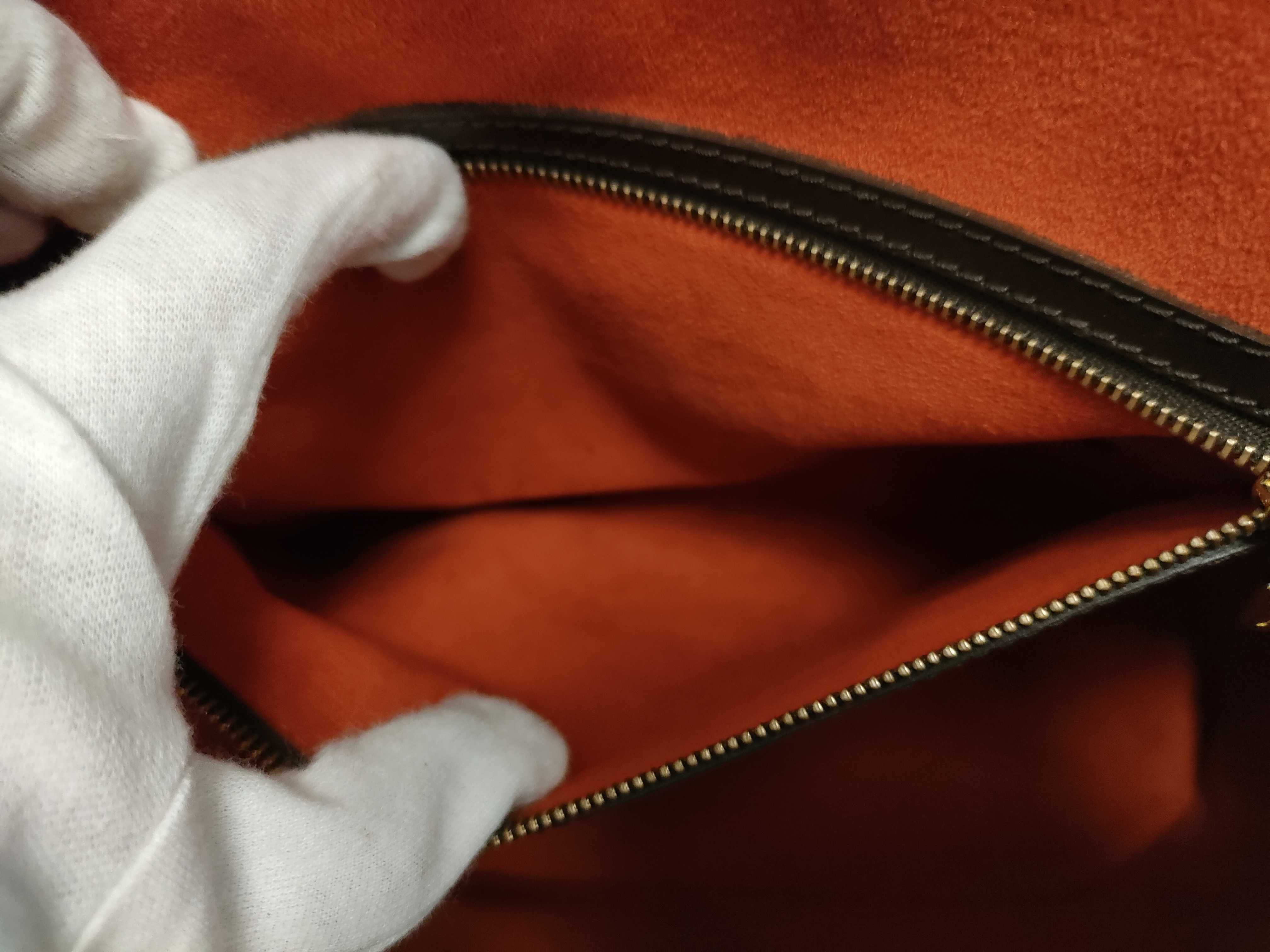 Damier Manosque GM Tote Bag — view 10
