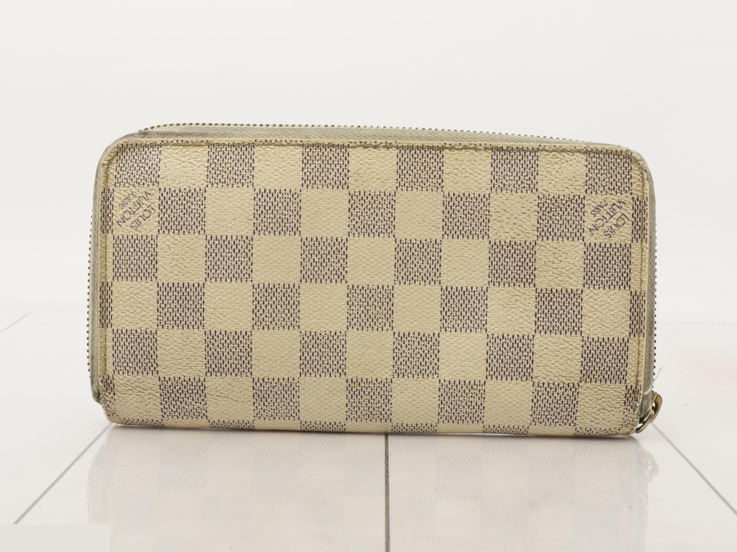 Zippy Wallet — view 2