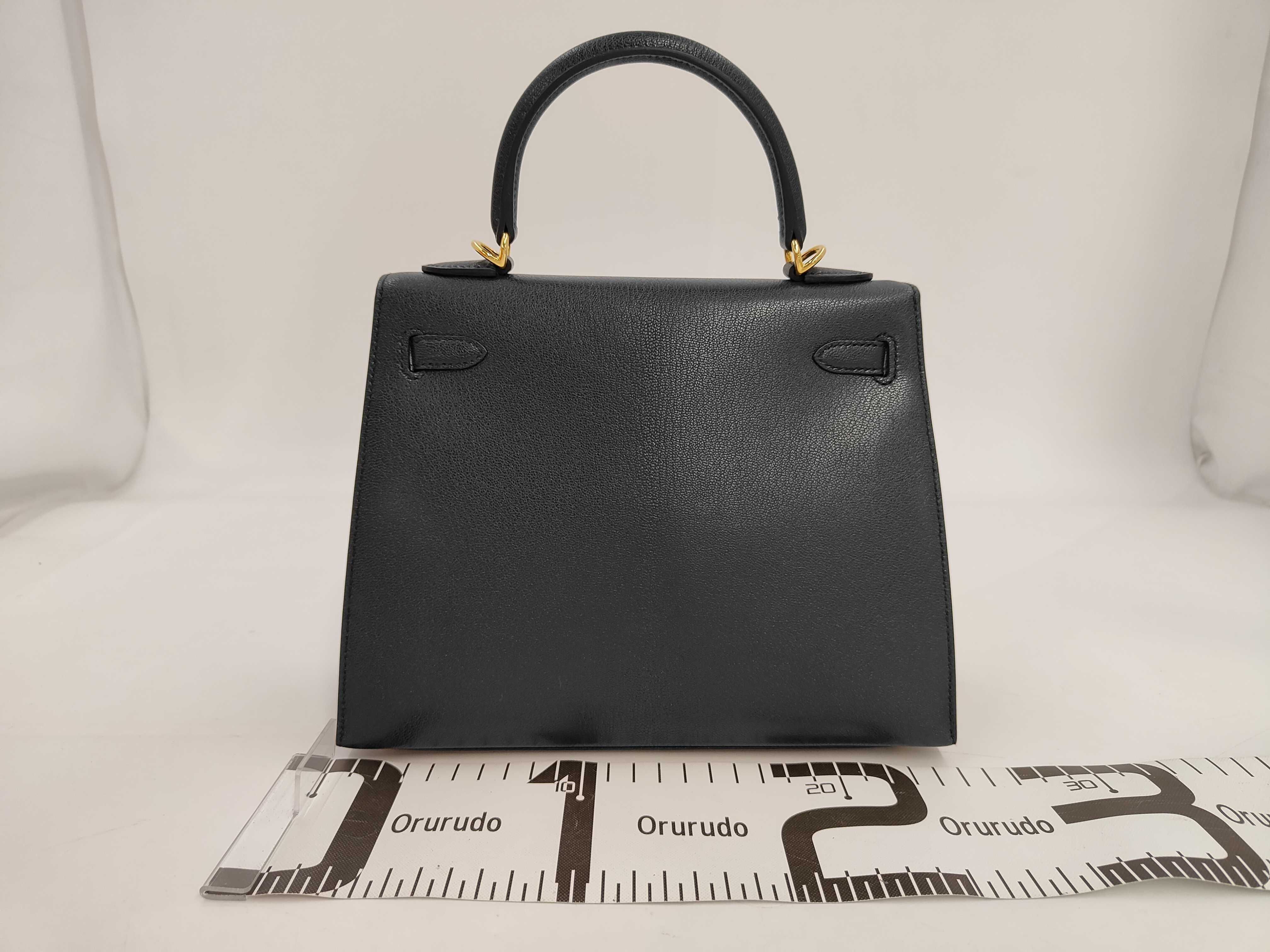 Kelly 25 Sellier Chevre Shamkira Vert Rousseau Gold Hardware G Stamp Handbag — view 2