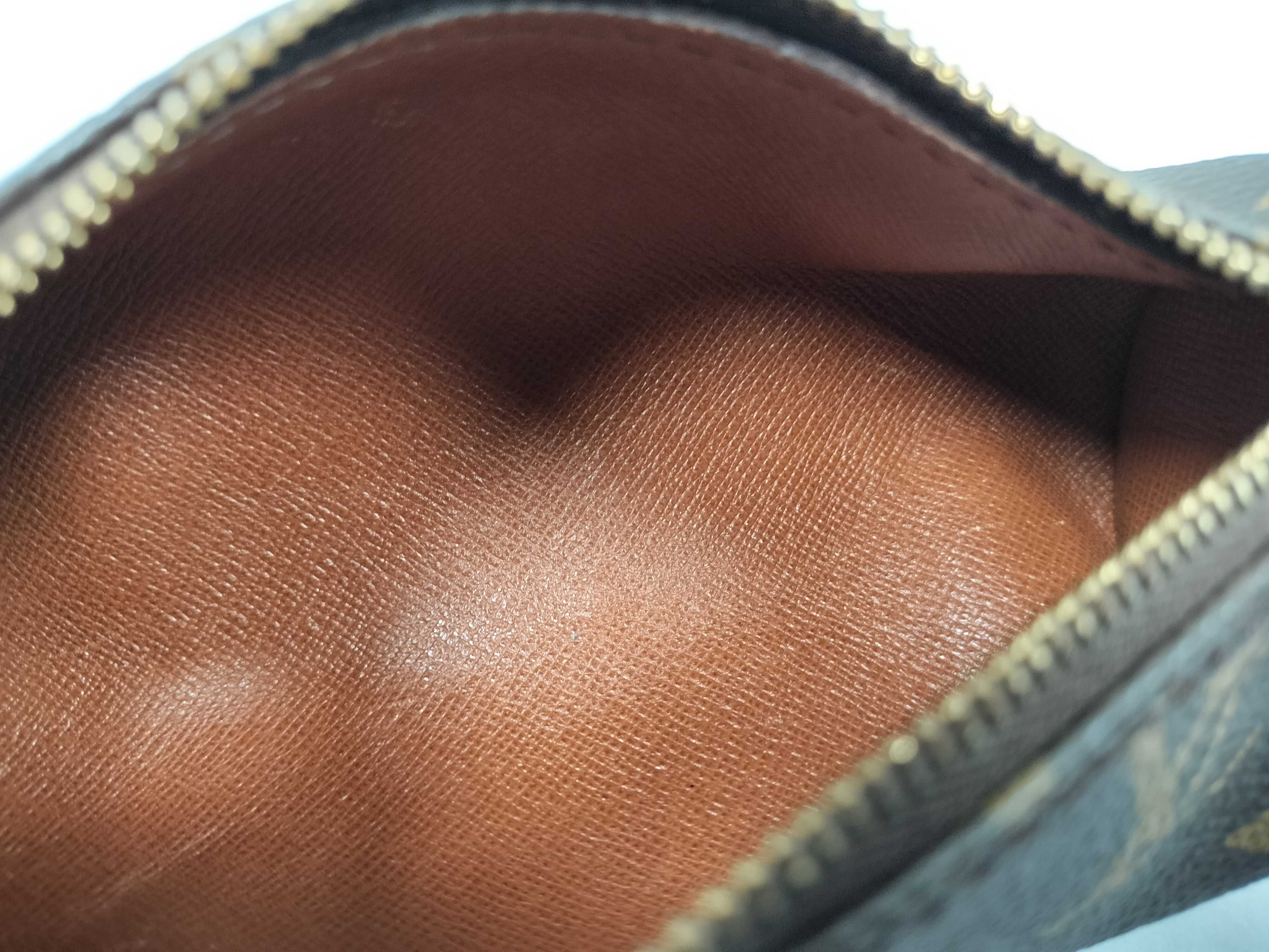 Monogram Papillon M51385 (Serial number unknown) Brown Pouch (Pouch only) — view 11