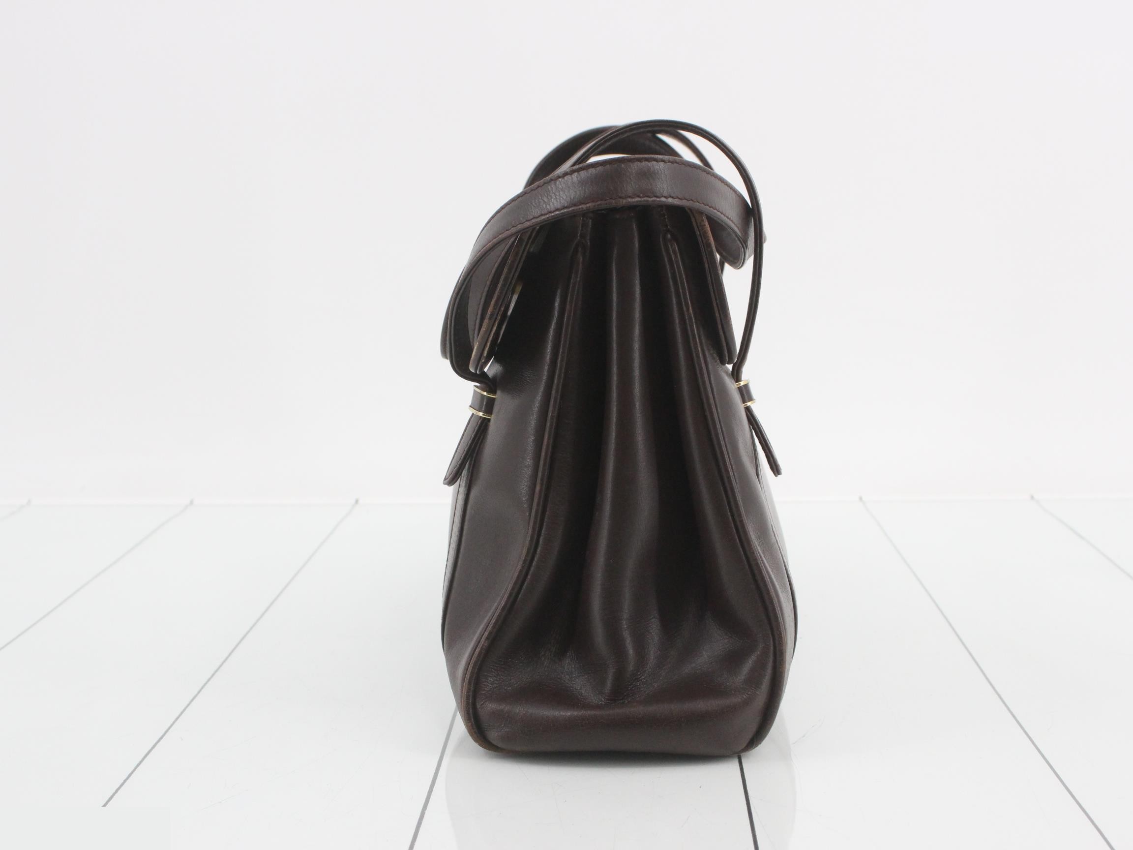 Small leather top-handle bag with interlocking G logo. — view 3