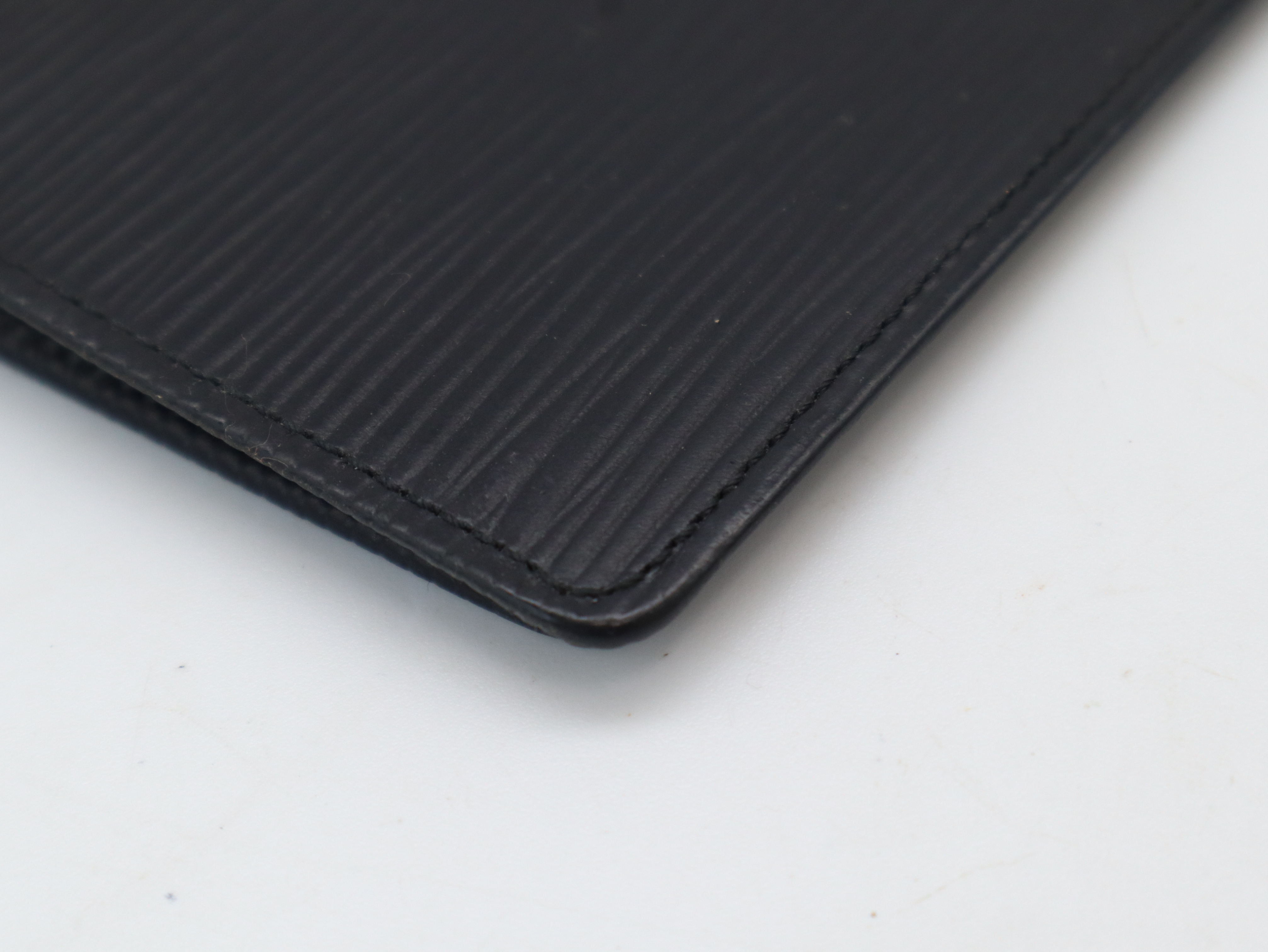 R20082 Epia Genda Horizontal Noir Billfold — view 7