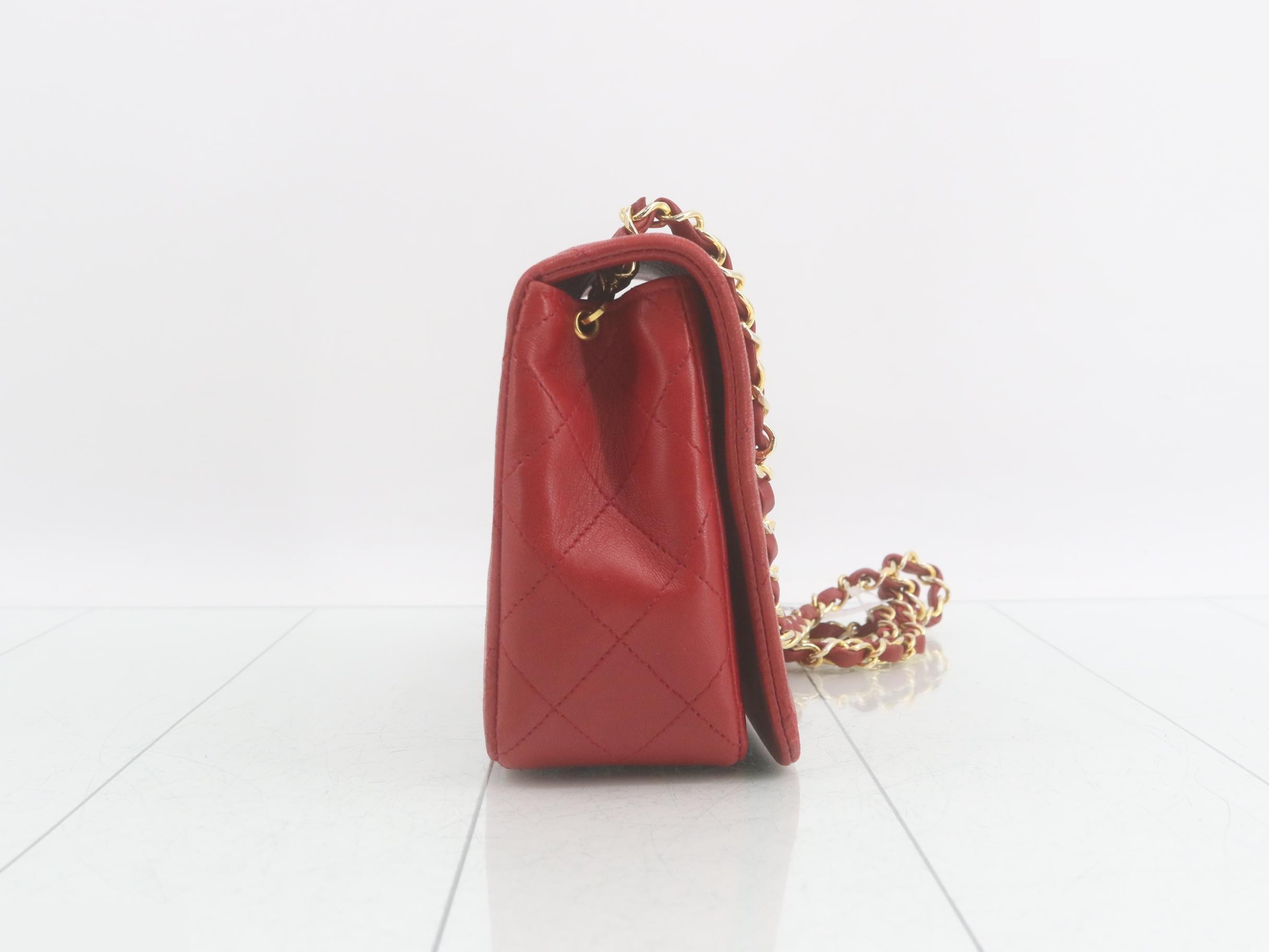 Matelassé Full Flap Shoulder Bag, Red, Series 1 — view 4