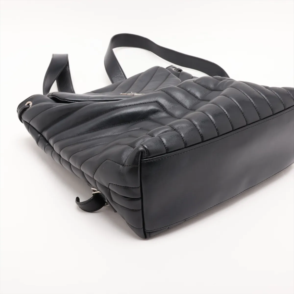 Loulou Medium 487219 Leather Backpack/Rucksack Black — view 4