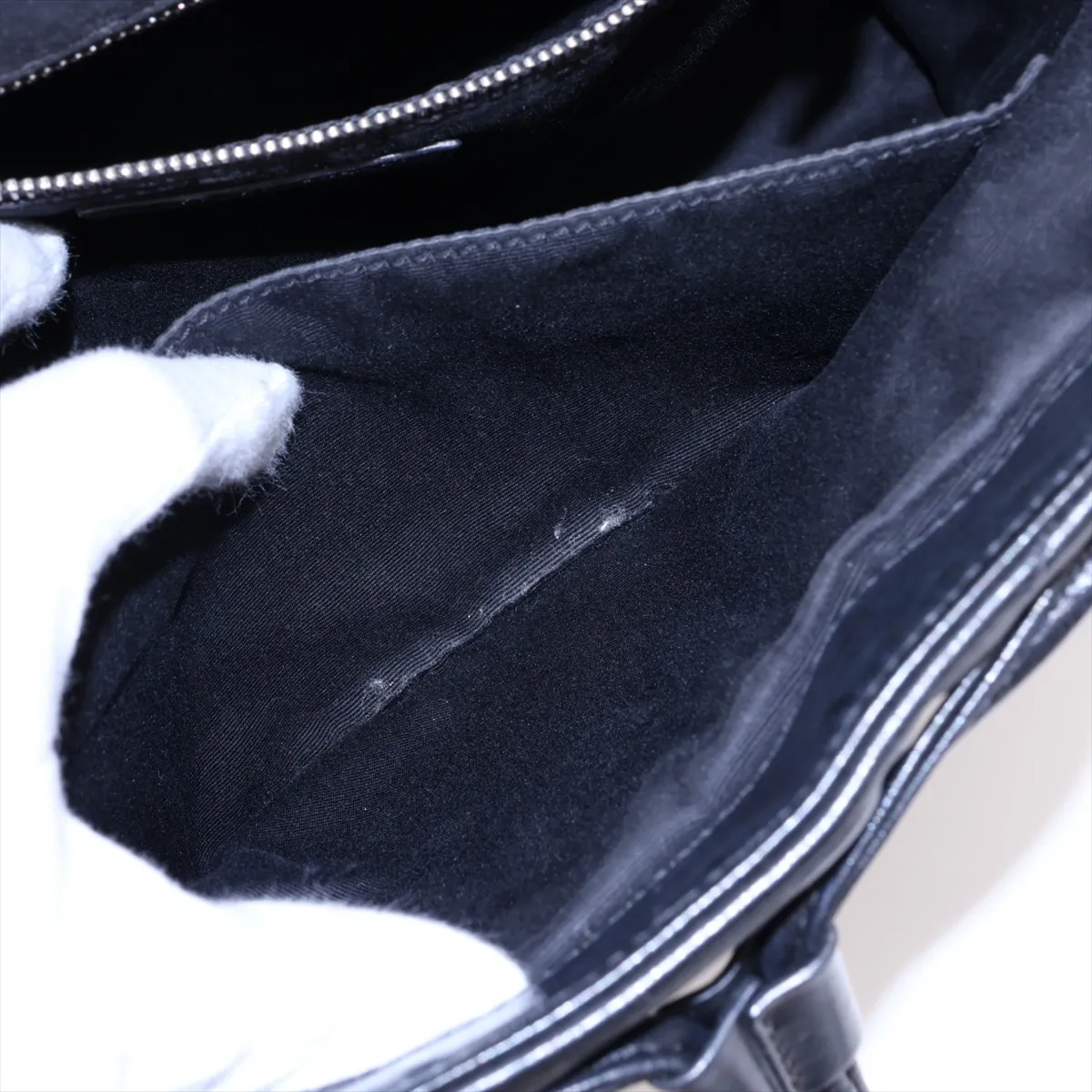 Loulou Medium 487219 Leather Backpack/Rucksack Black — view 9