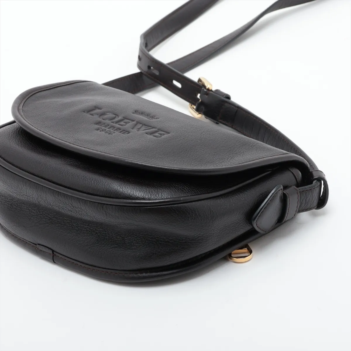 Heritage Leather Shoulder Bag, Brown — view 3
