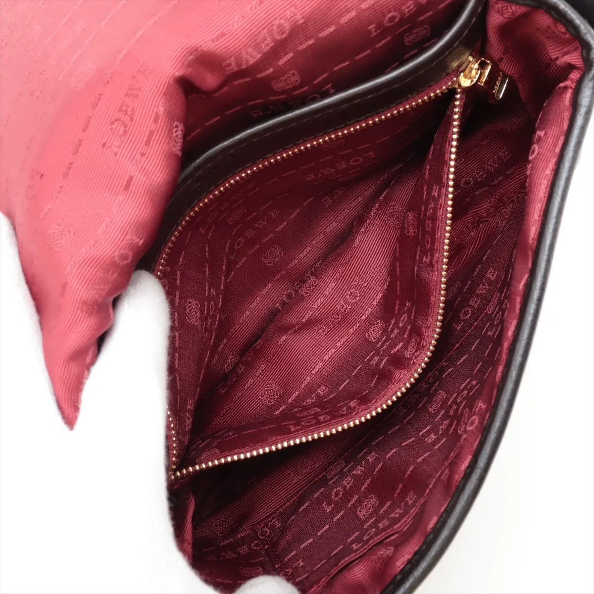 Heritage Leather Shoulder Bag, Brown — view 7