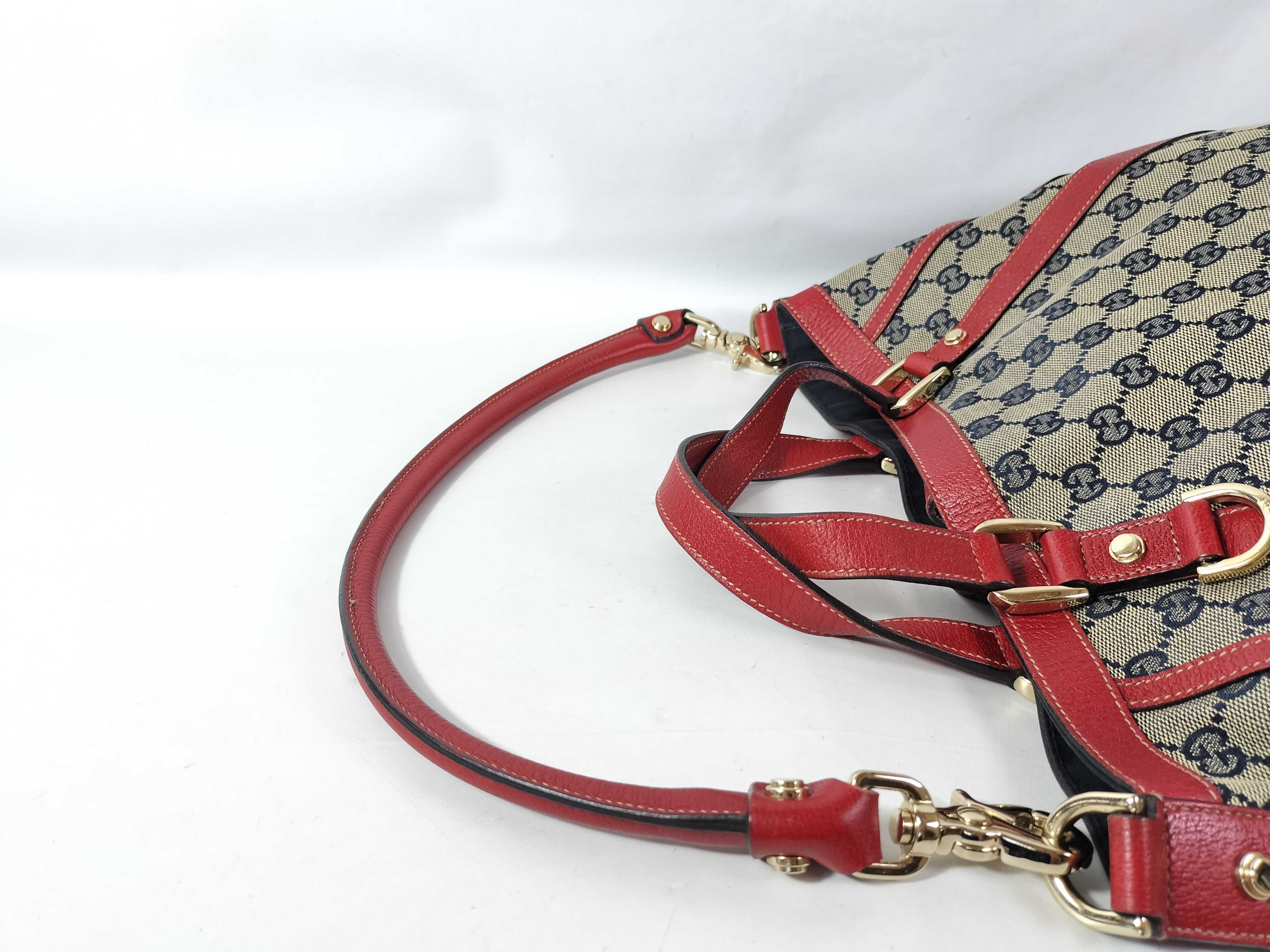 GG Canvas GG Jacquard Leather Trimming Shoulder Bag (Handbag) — view 3