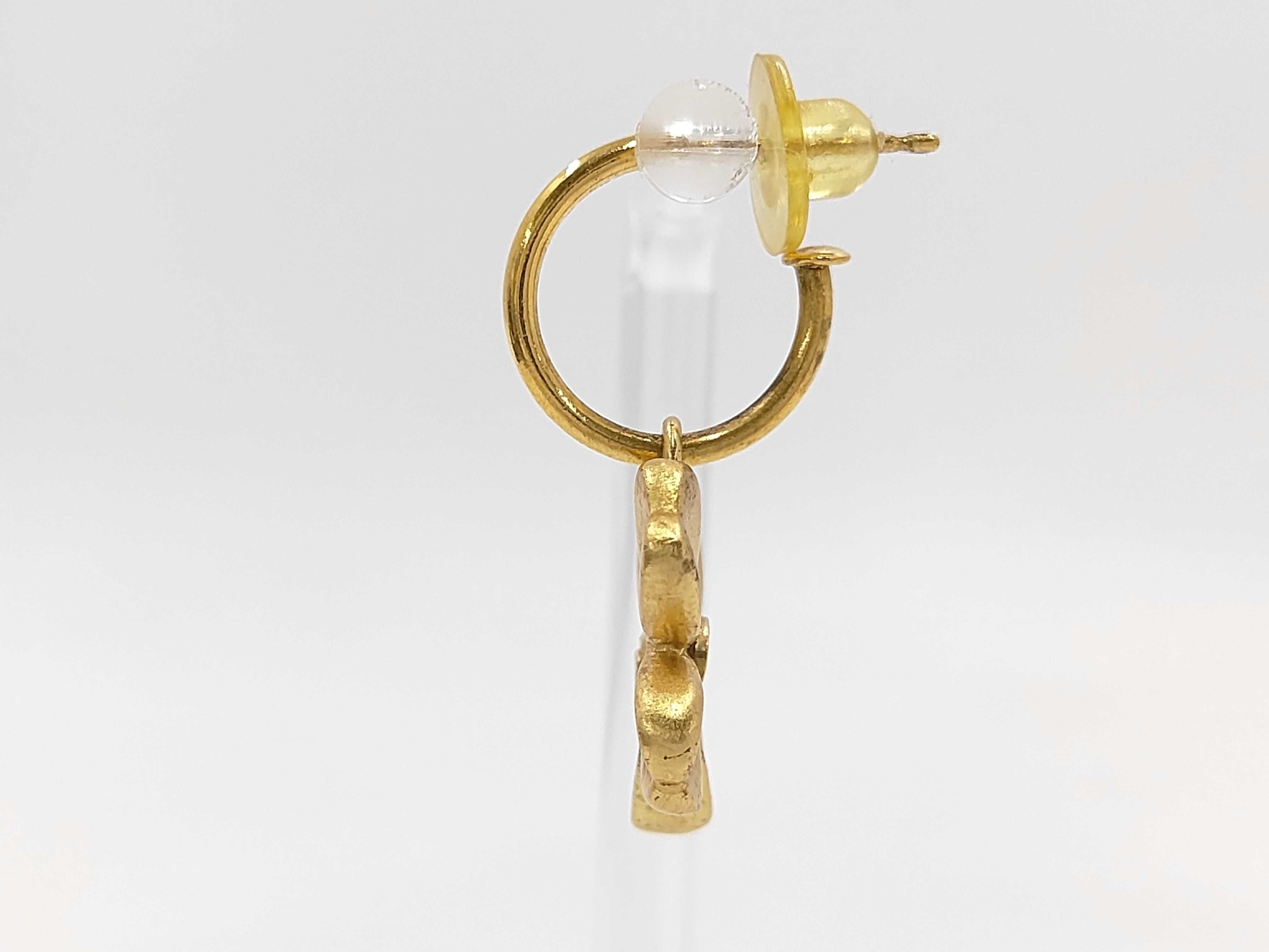 Coco Mark Clover Earring (Single Earring) — view 2