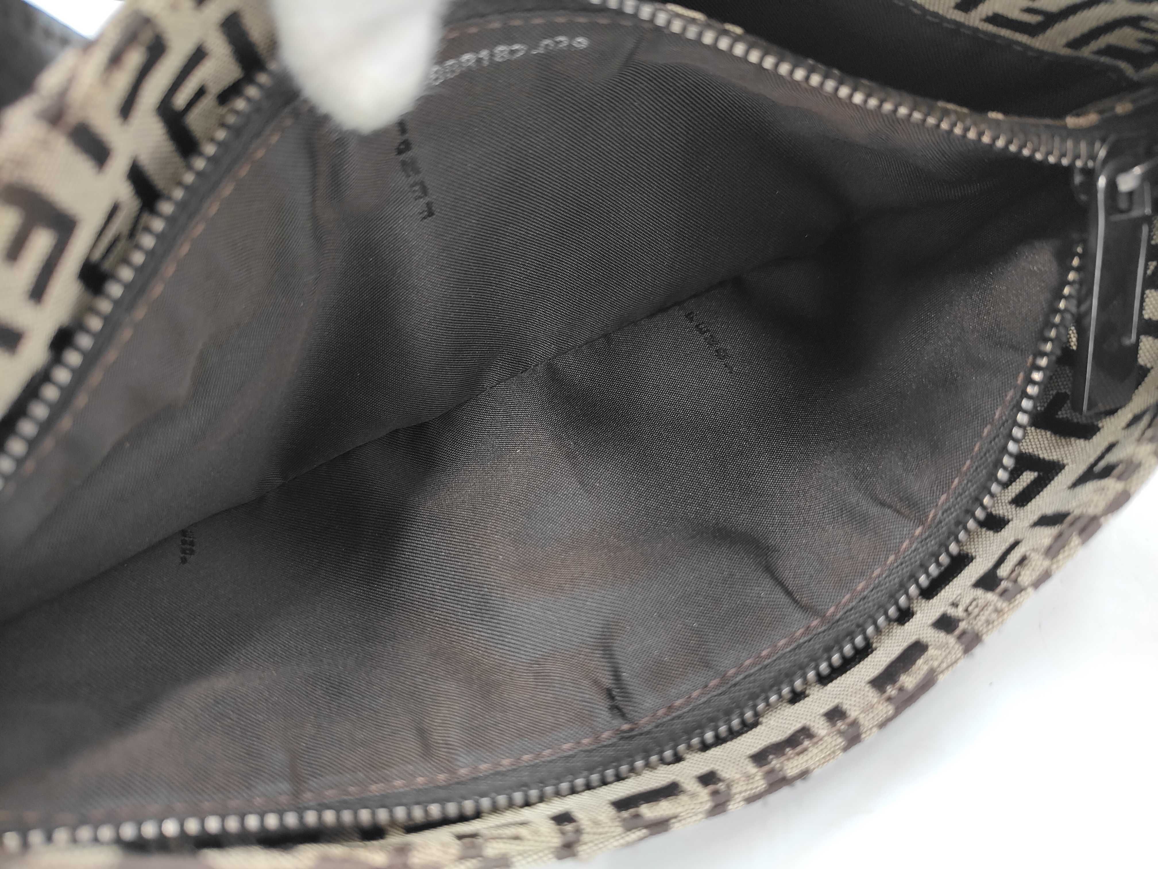 Zucchino Shoulder Bag — view 9
