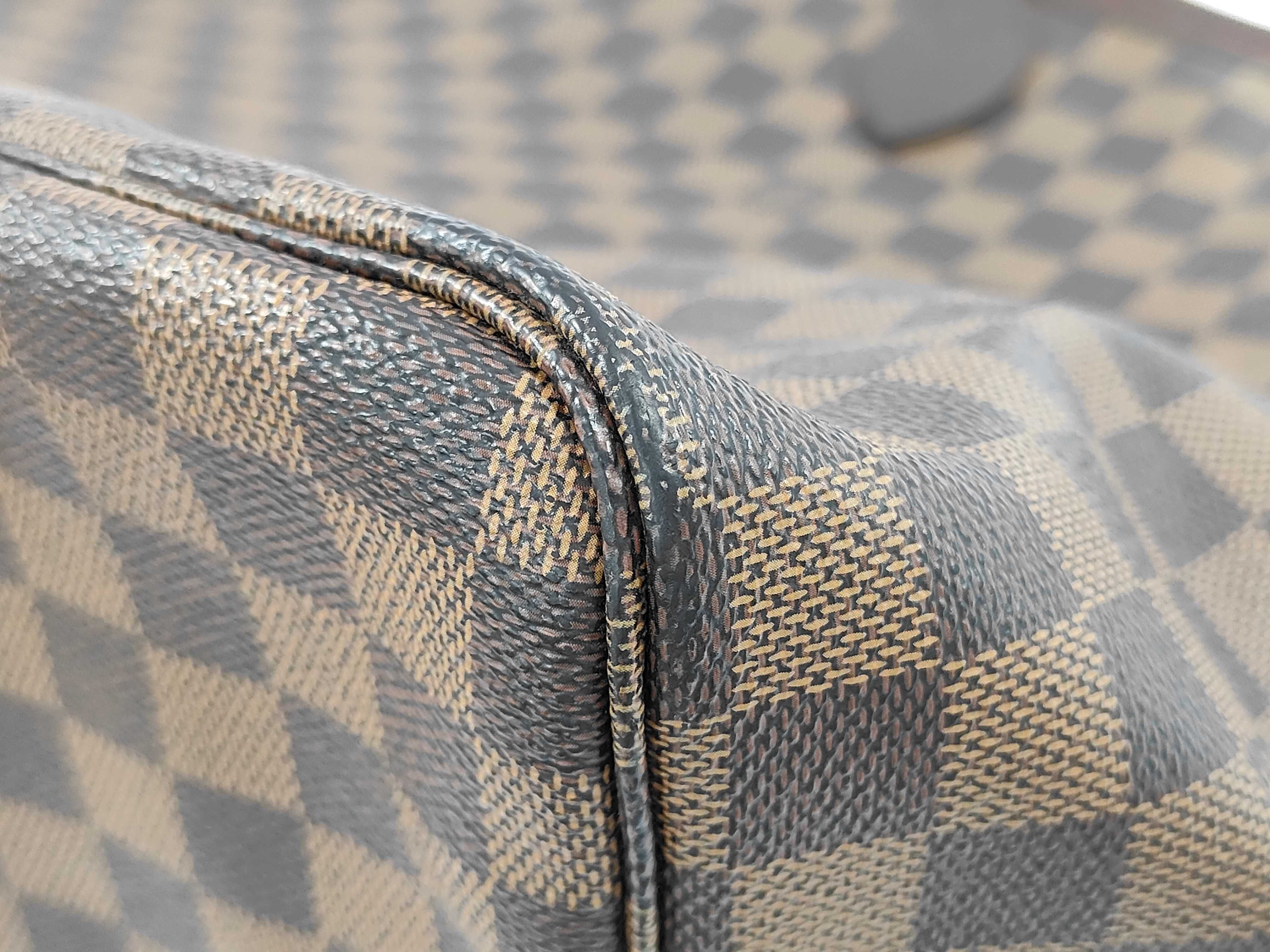Damier Neverfull GM Tote Bag — view 4