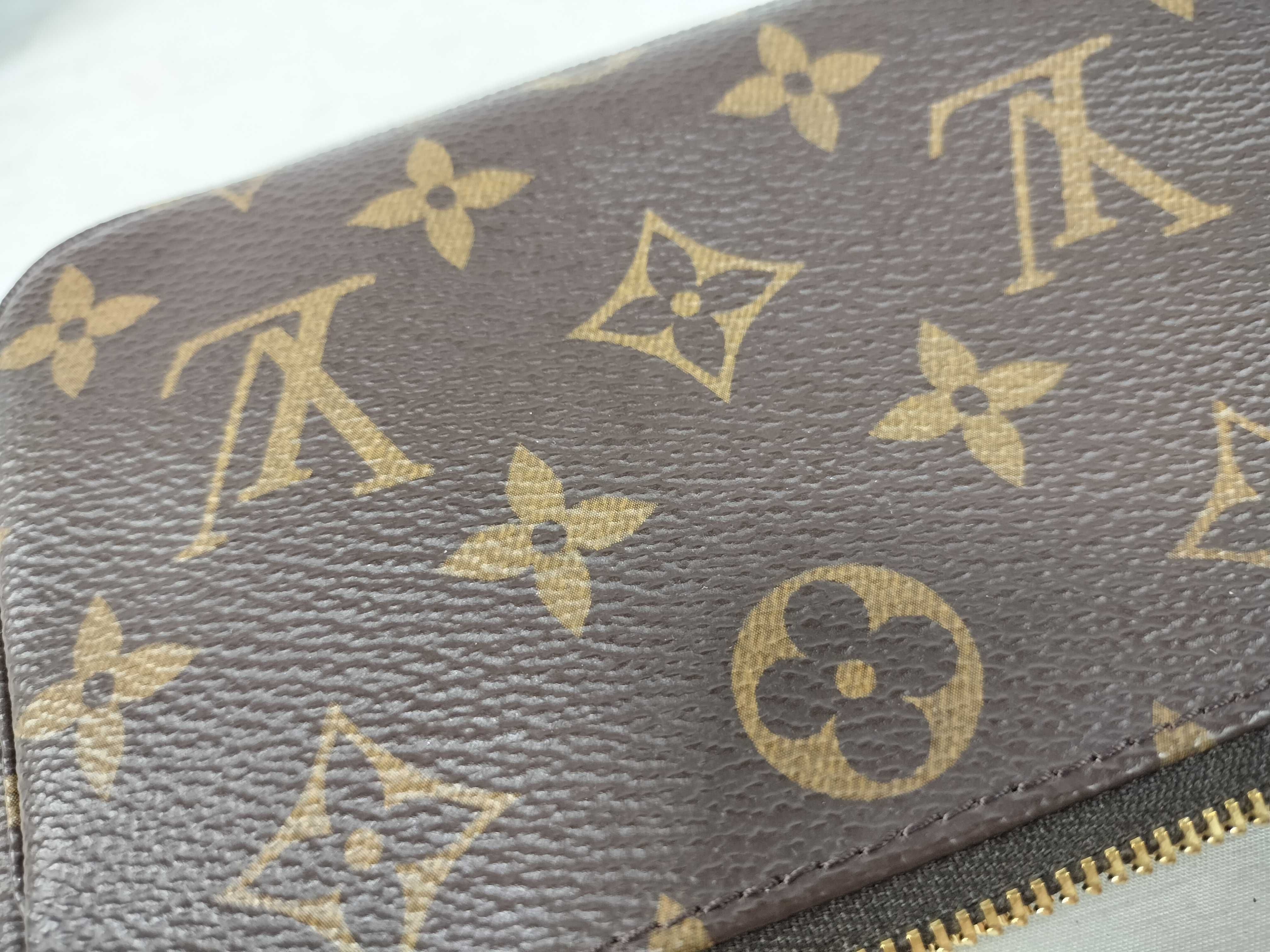 Monogram Louis Vuitton Monogram Pouch Mini Pochette Accessoires M58009 Handbag — view 13