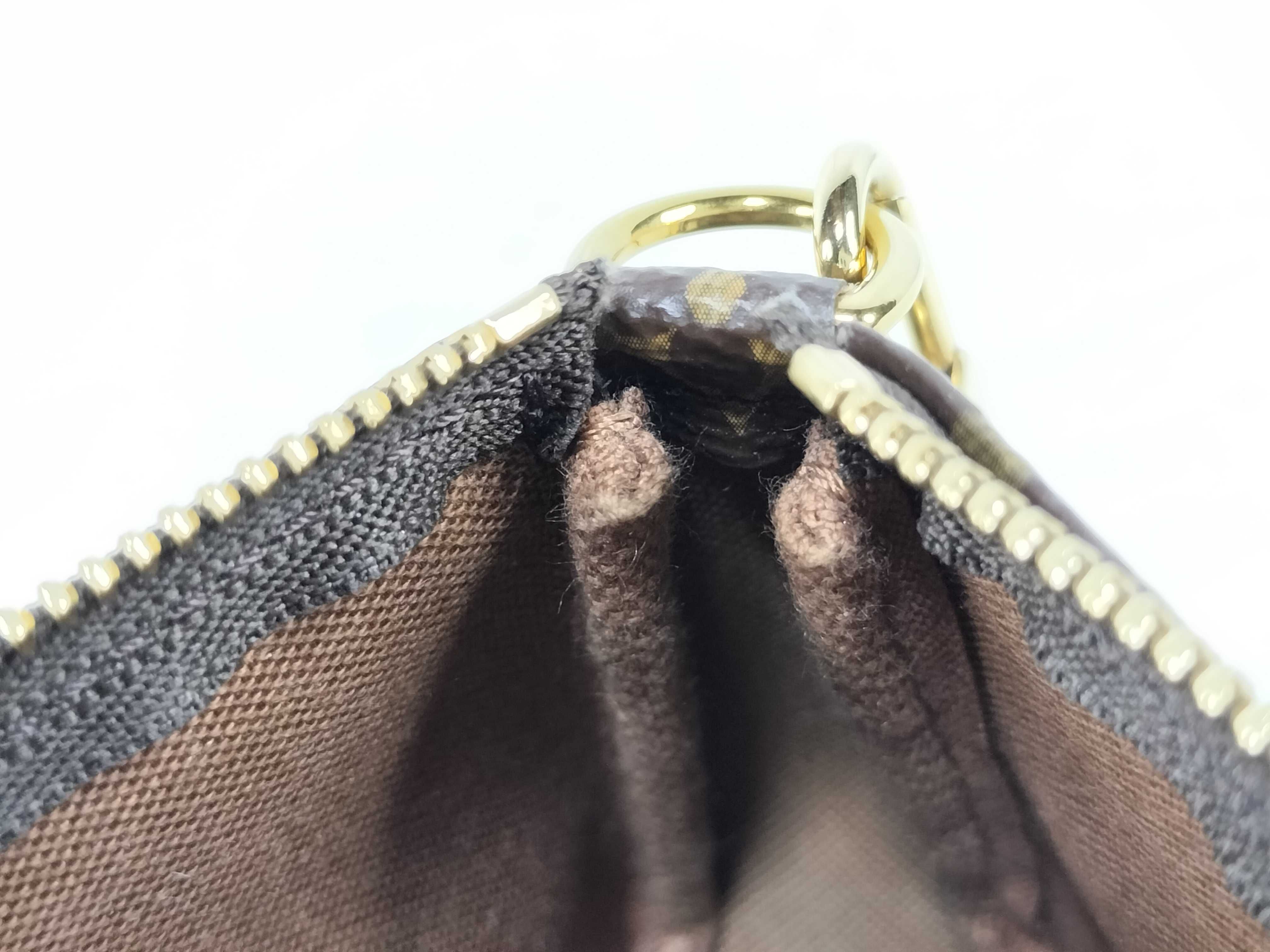 Monogram Louis Vuitton Monogram Pouch Mini Pochette Accessoires M58009 Handbag — view 9