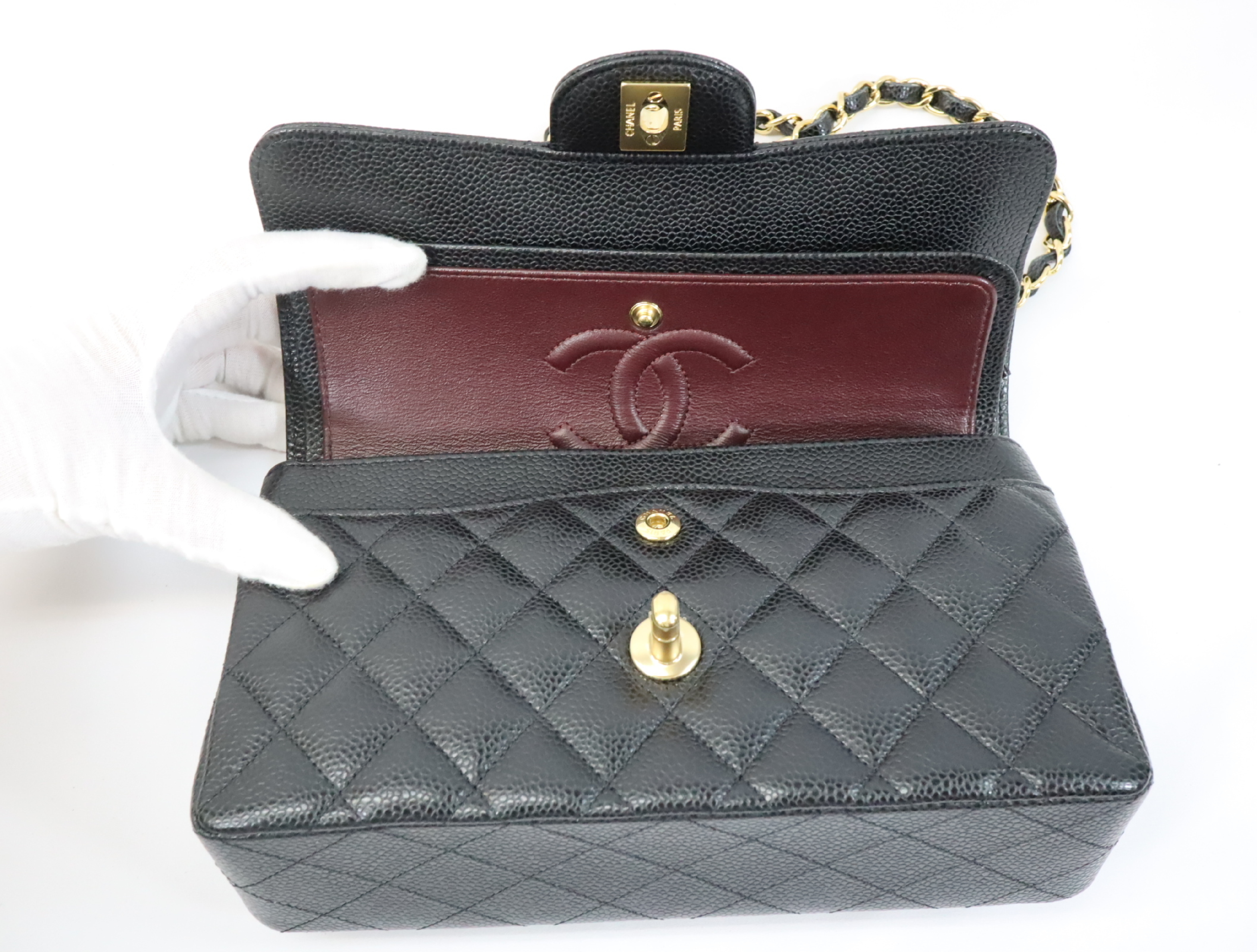 Matelassé 23 Caviar Skin Double Flap Black Serial Number 30s Gold Hardware A01113? Shoulder Bag — view 12