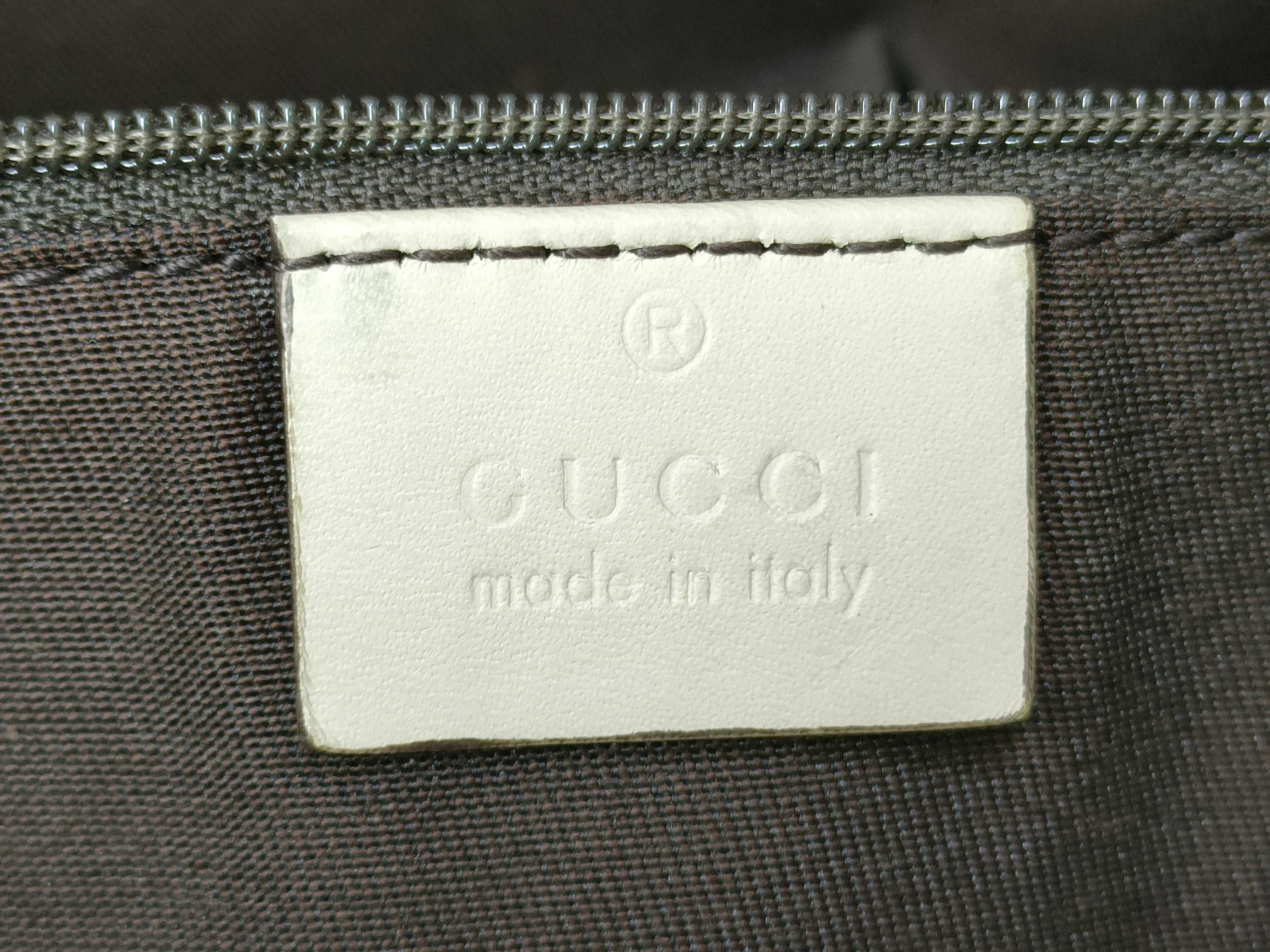 GG Canvas Shoulder Bag — view 12
