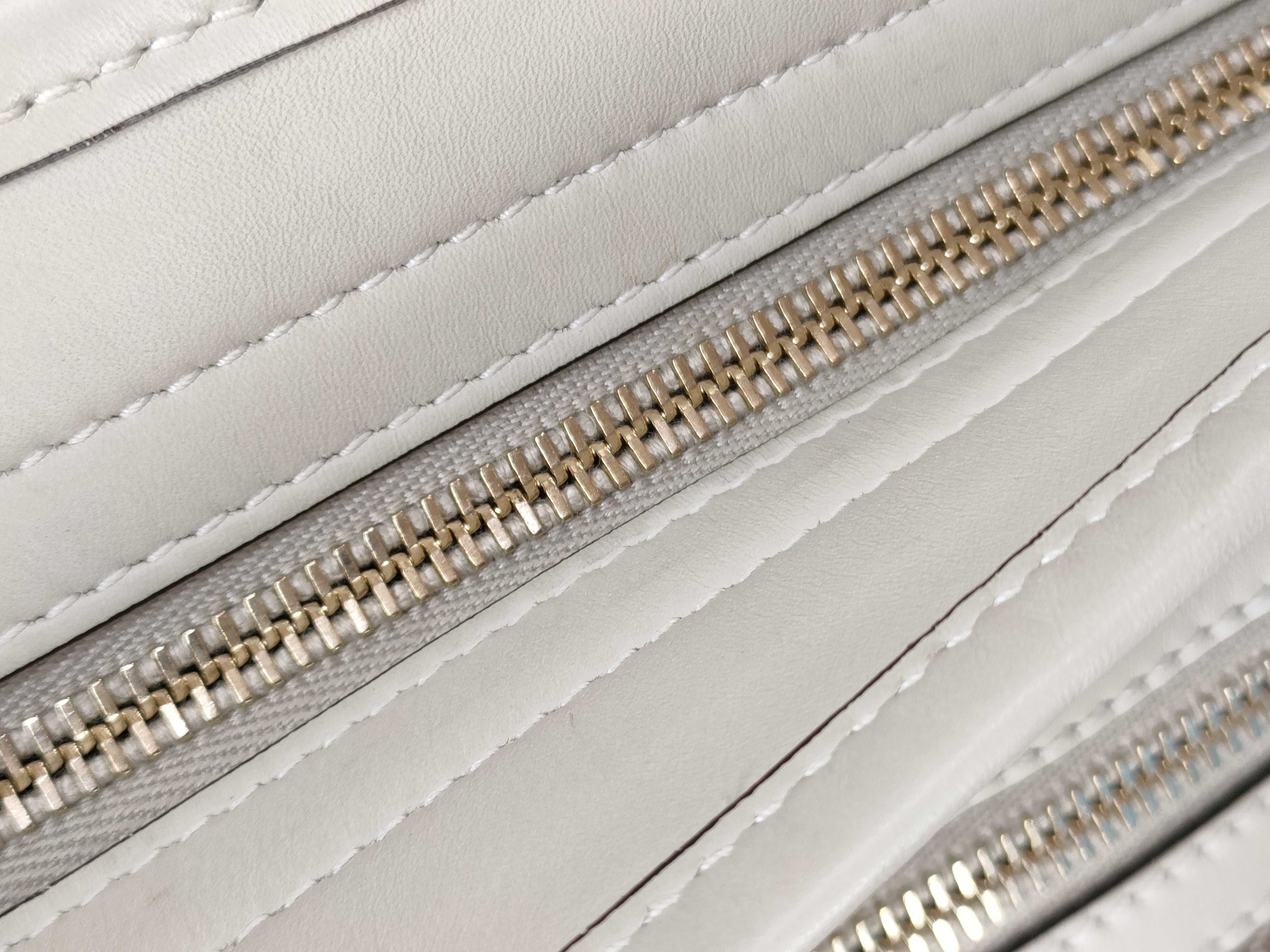GG Canvas Shoulder Bag — view 6