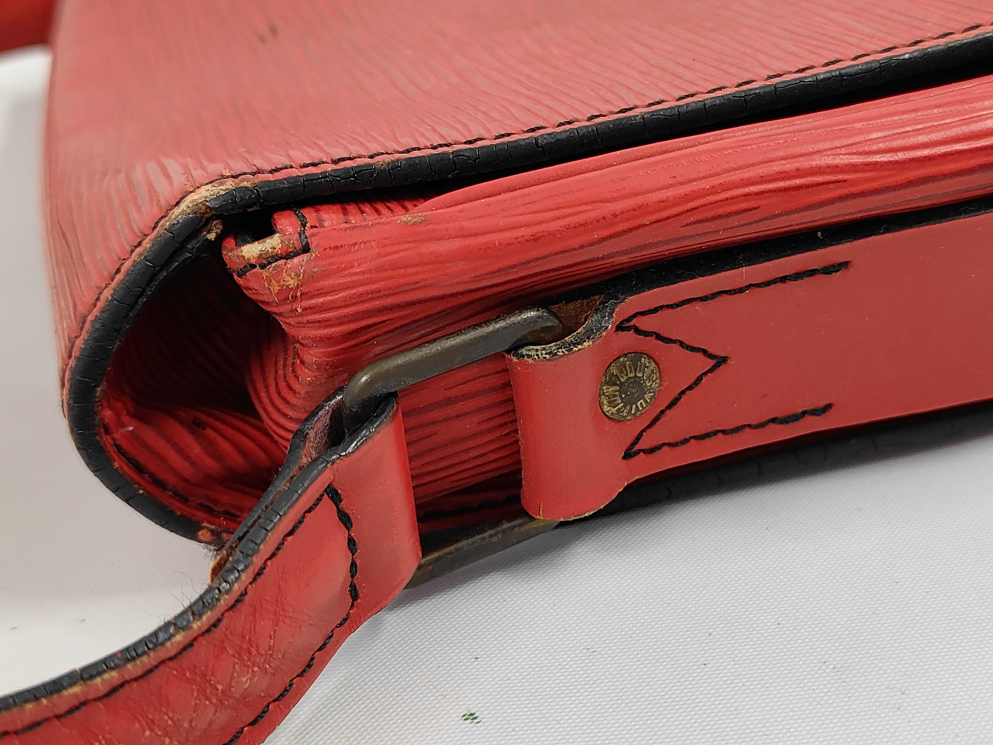 Epi Leather Cartouchiere Shoulder Bag — view 6