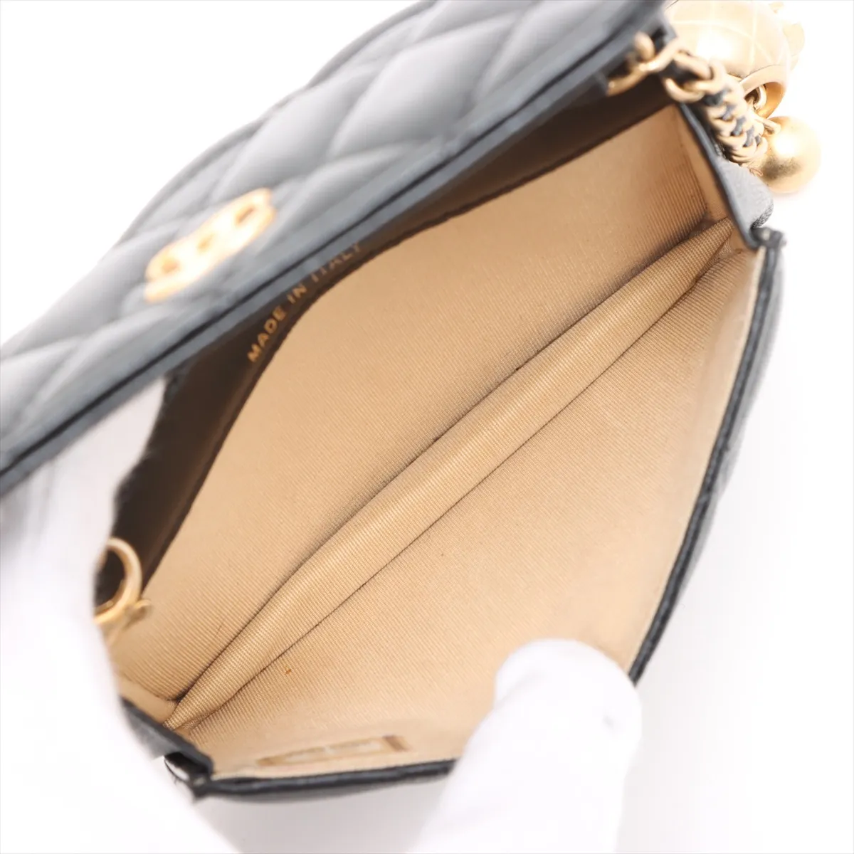Matelasse Lambskin Chain Shoulder Bag Black Gold Hardware 30984623 30s — view 6
