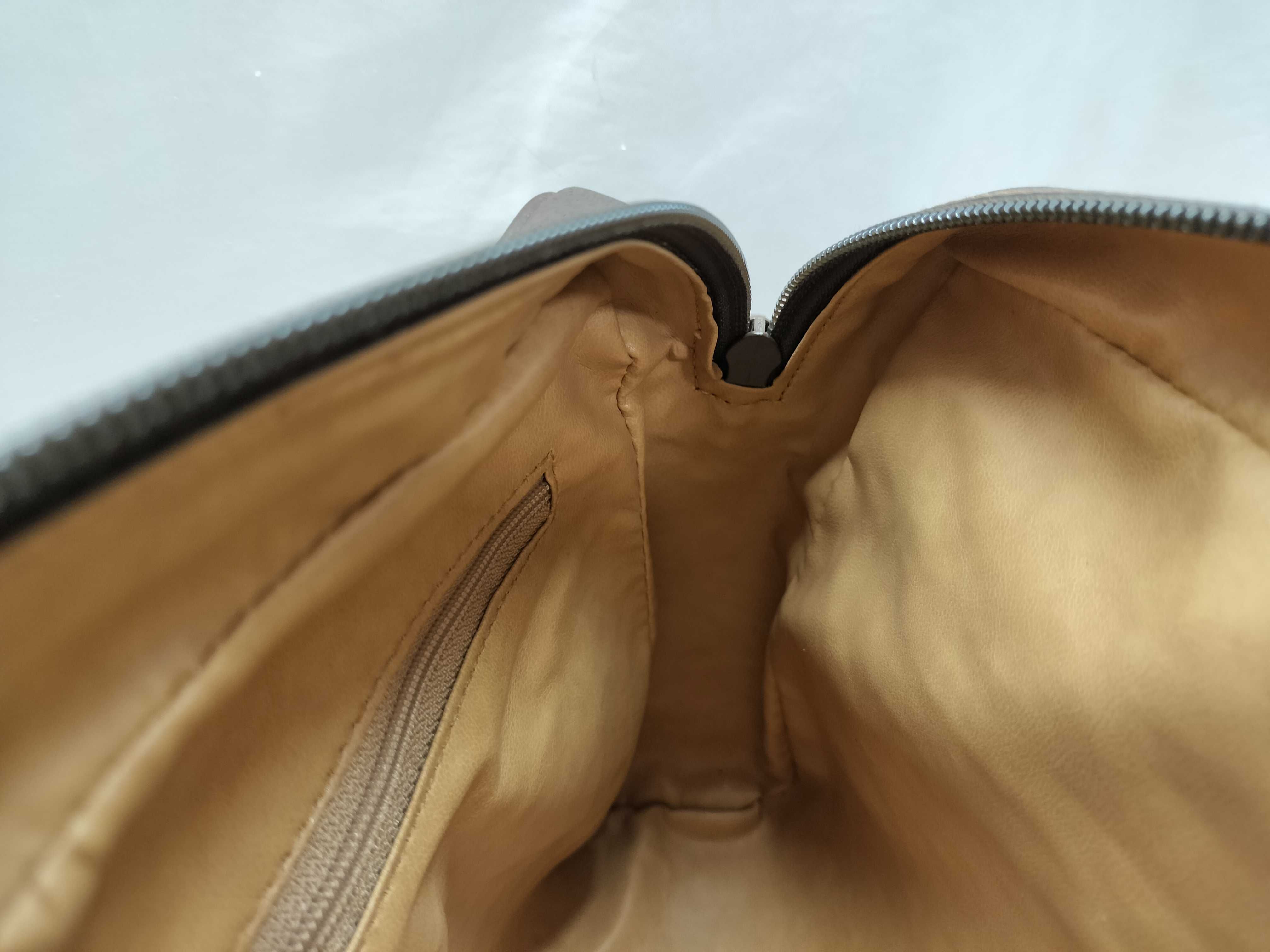 GG Supreme Old Gucci Sherry Line 001.56.6472 Shoulder Bag — view 12