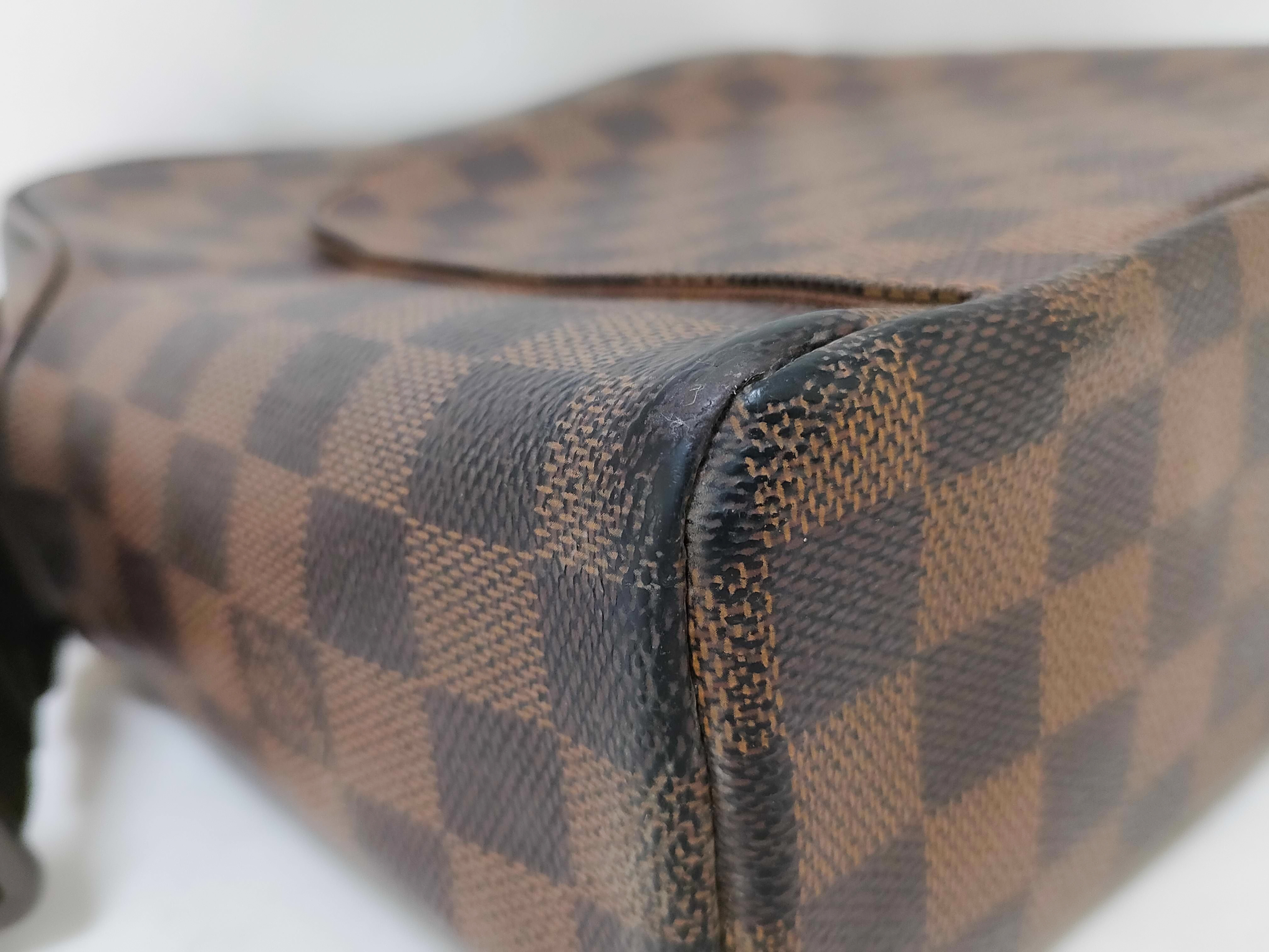 Damier N41442 Olaf PM Shoulder Bag — view 8