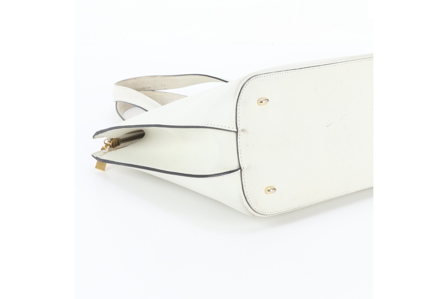 Leather handbag tote bag with gold hardware — view 5