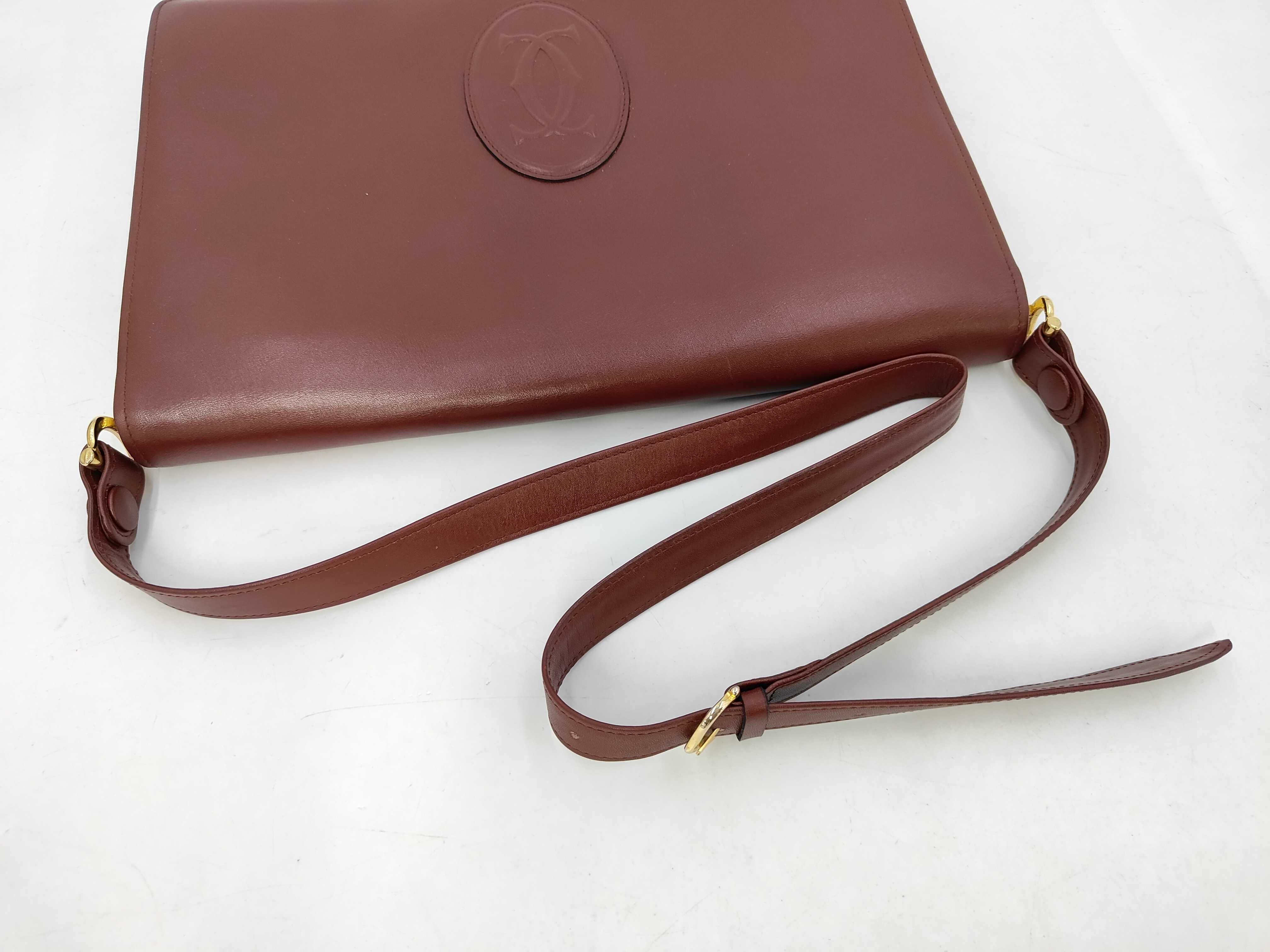 Must leather shoulder bag with dust bag and box. — view 5