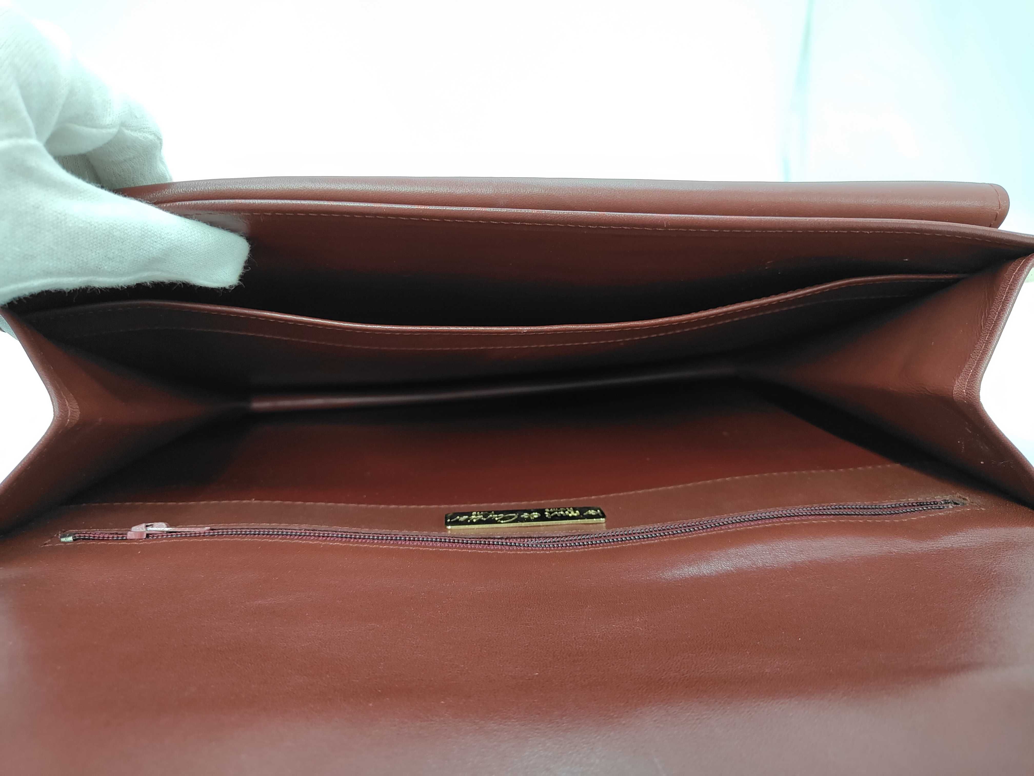 Must leather shoulder bag with dust bag and box. — view 8