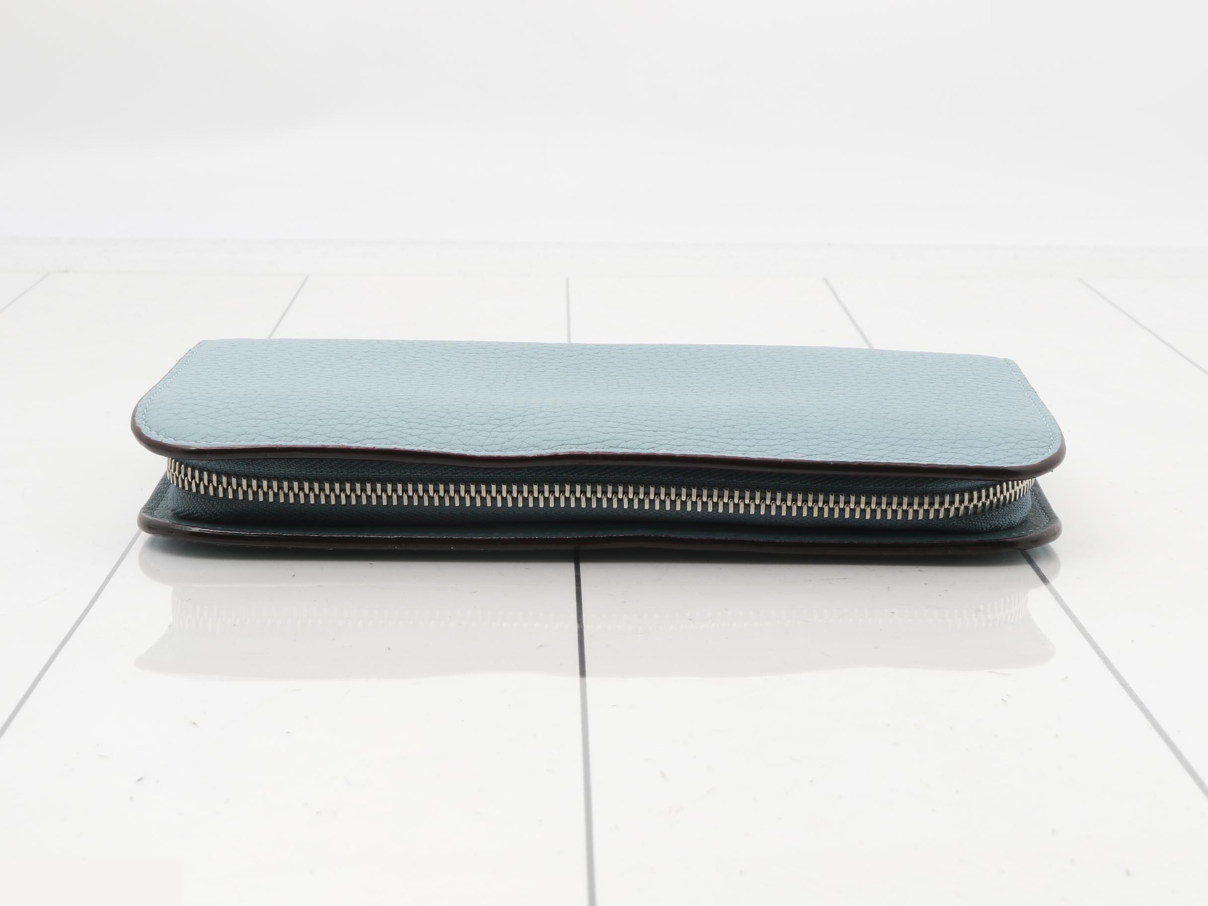Other lines: Bags and Wallets — view 3