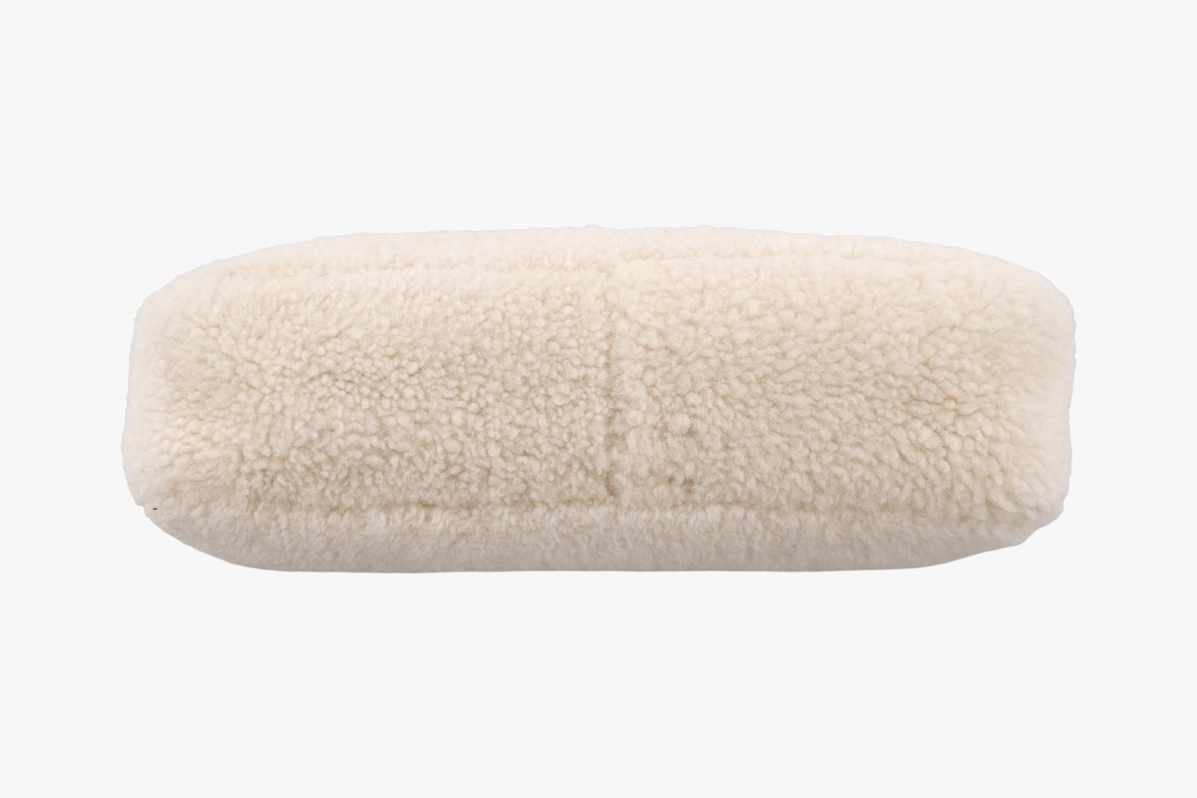 Re-edition 2000 Sheep Fur Beige — view 3