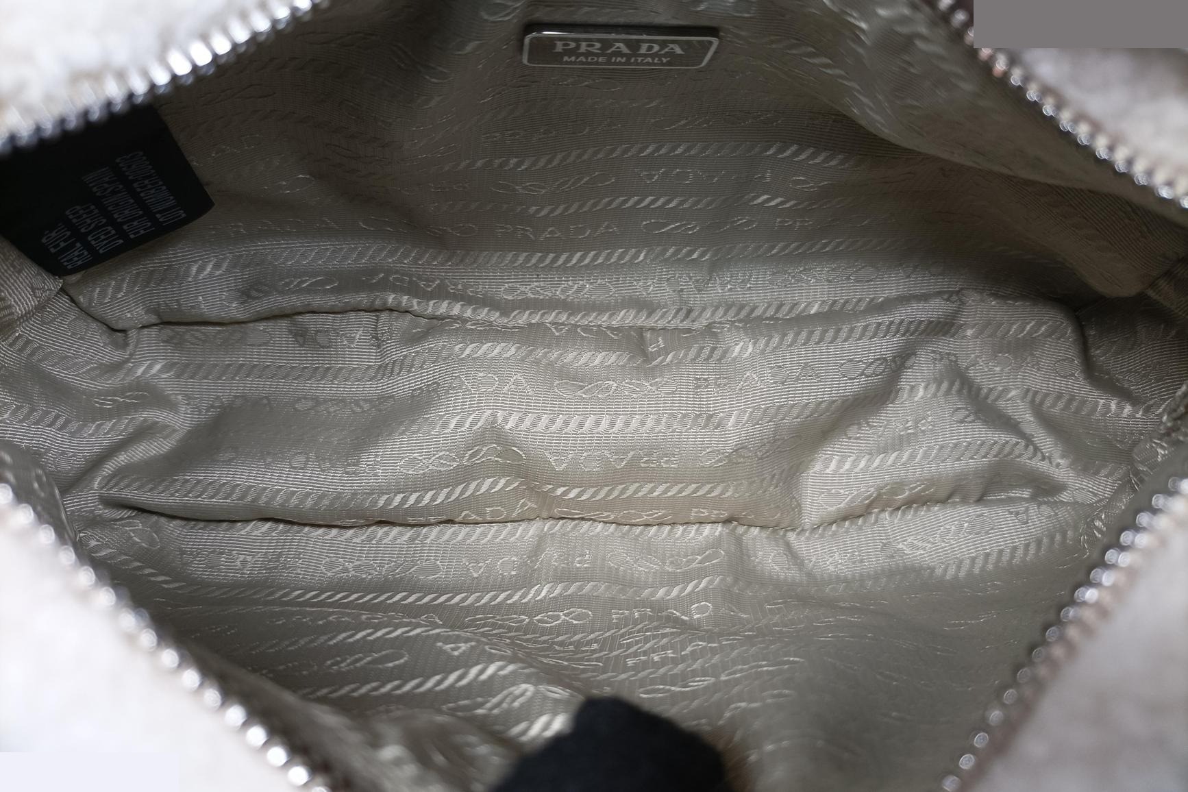 Re-edition 2000 Sheep Fur Beige — view 6