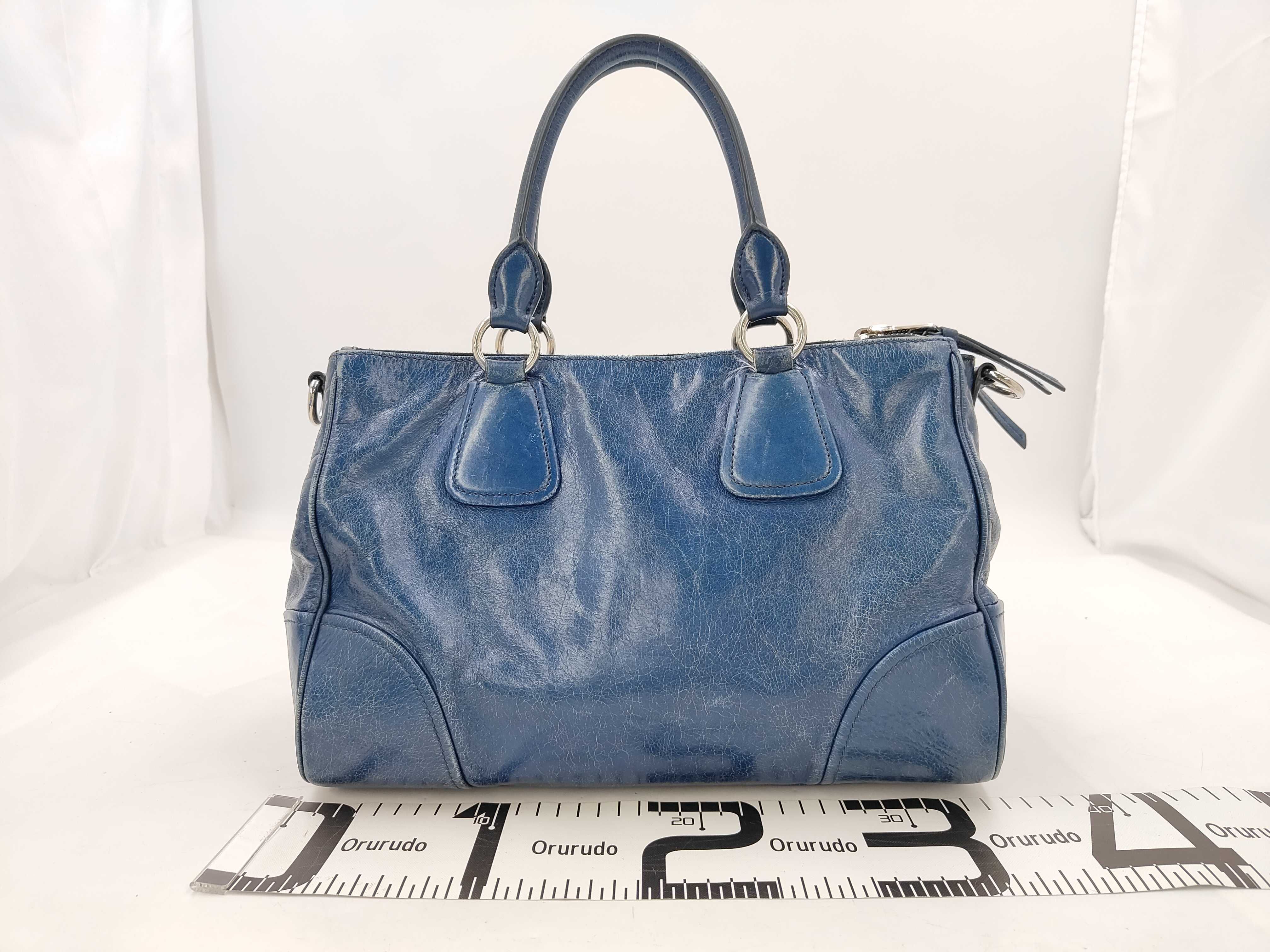 Vitello Luxe 2-Way Handbag with Shoulder Strap — view 2
