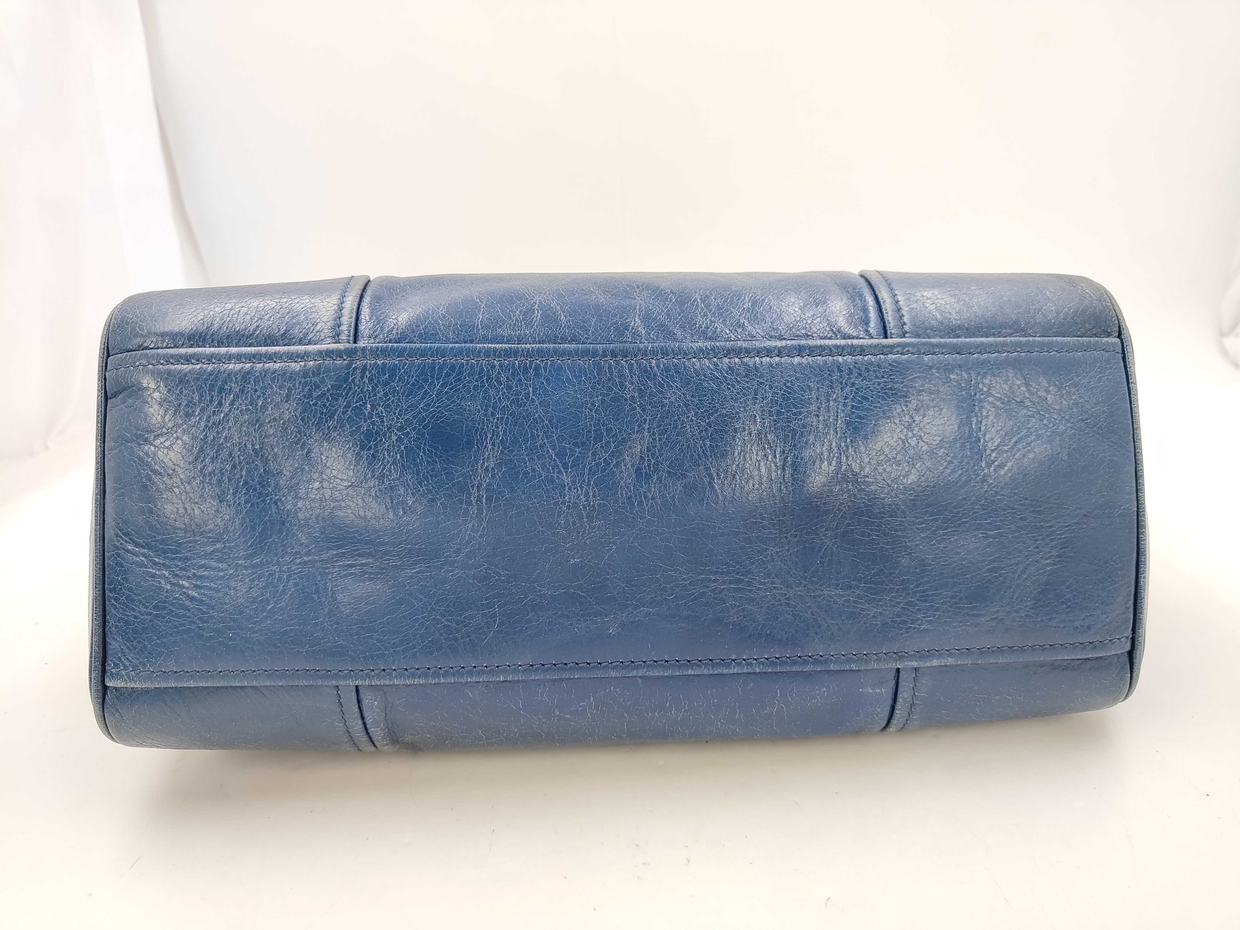 Vitello Luxe 2-Way Handbag with Shoulder Strap — view 7