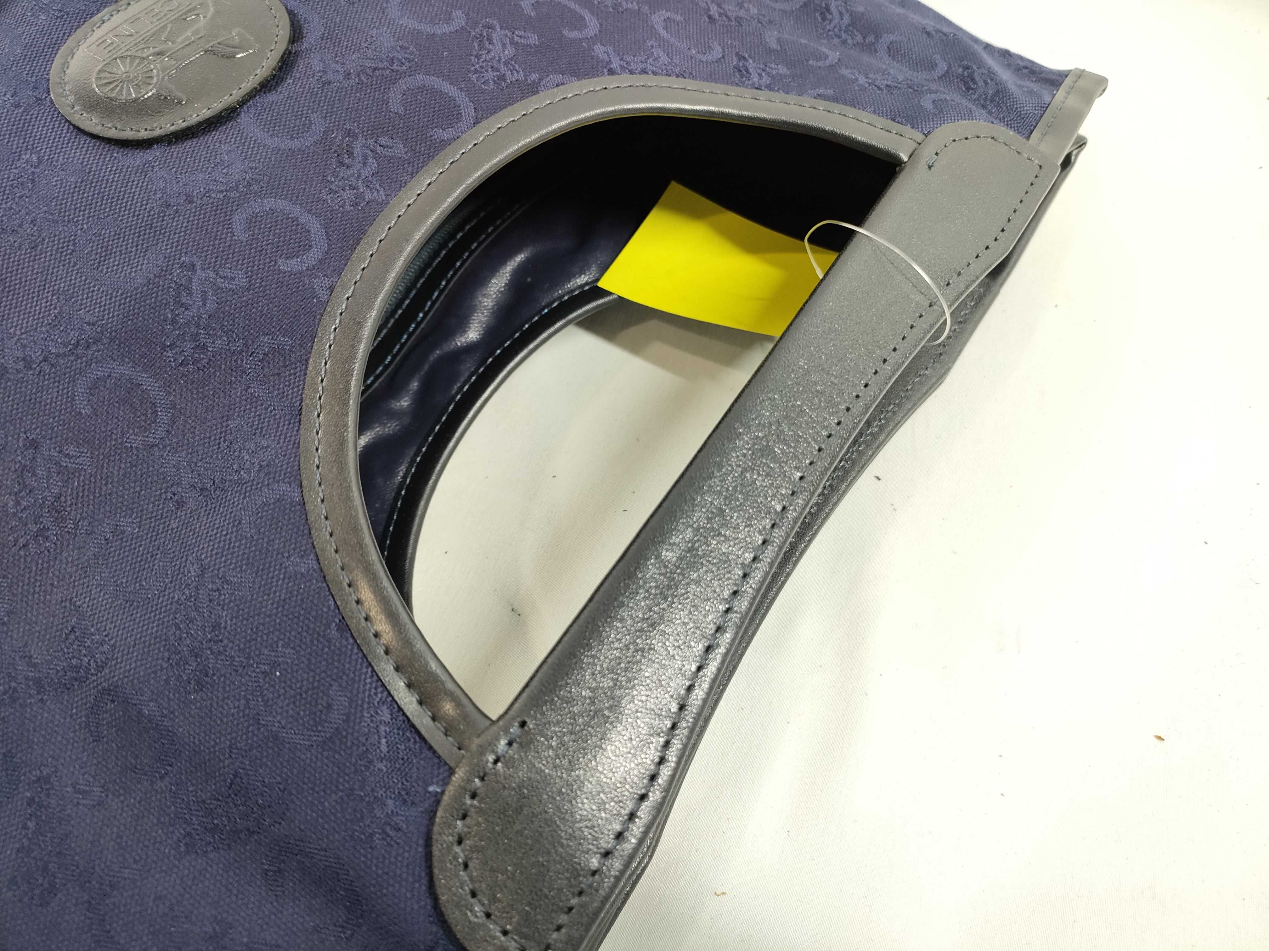 x Noevir Collaboration Clutch Handbag — view 3