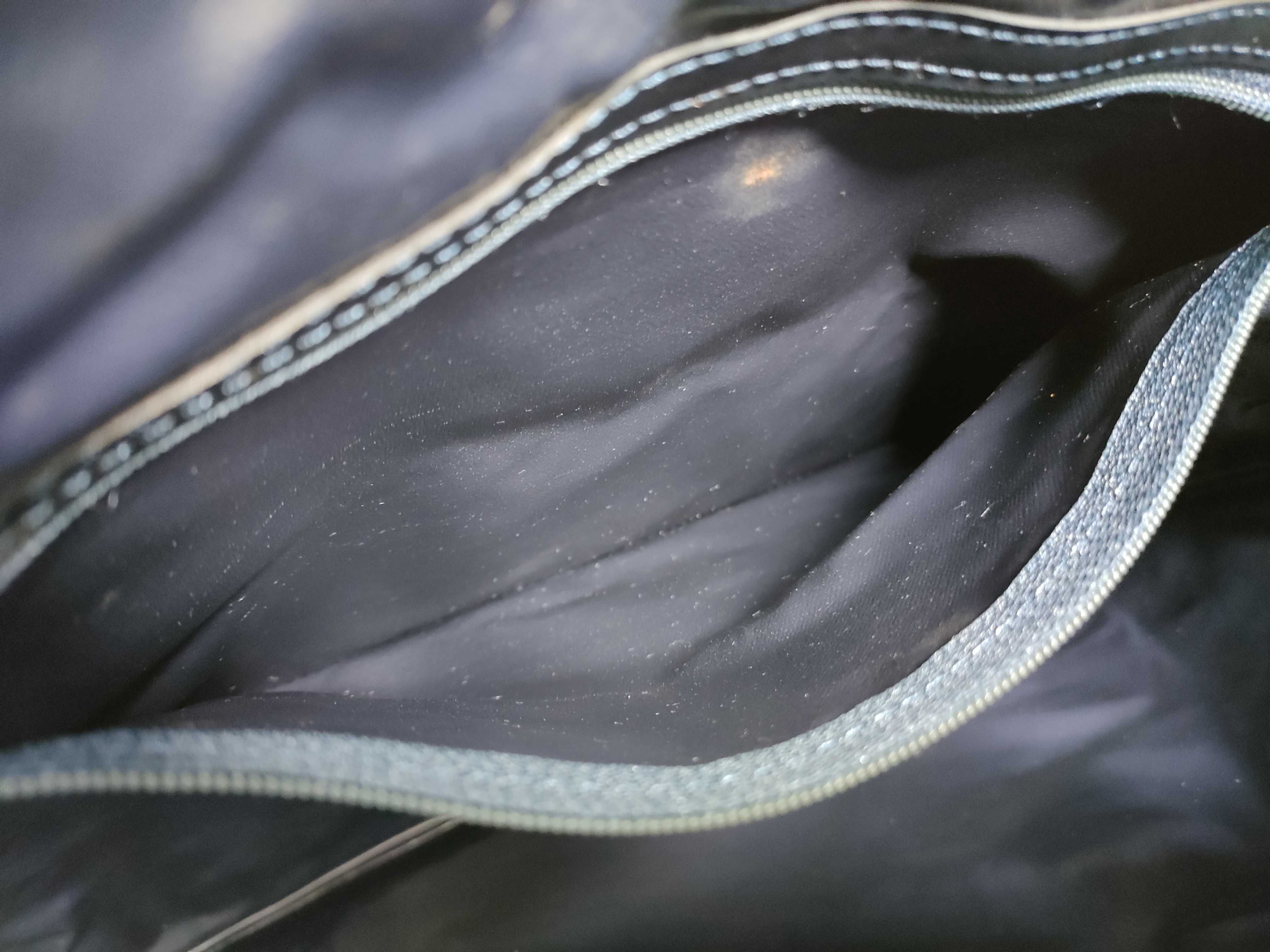 x Noevir Collaboration Clutch Handbag — view 9